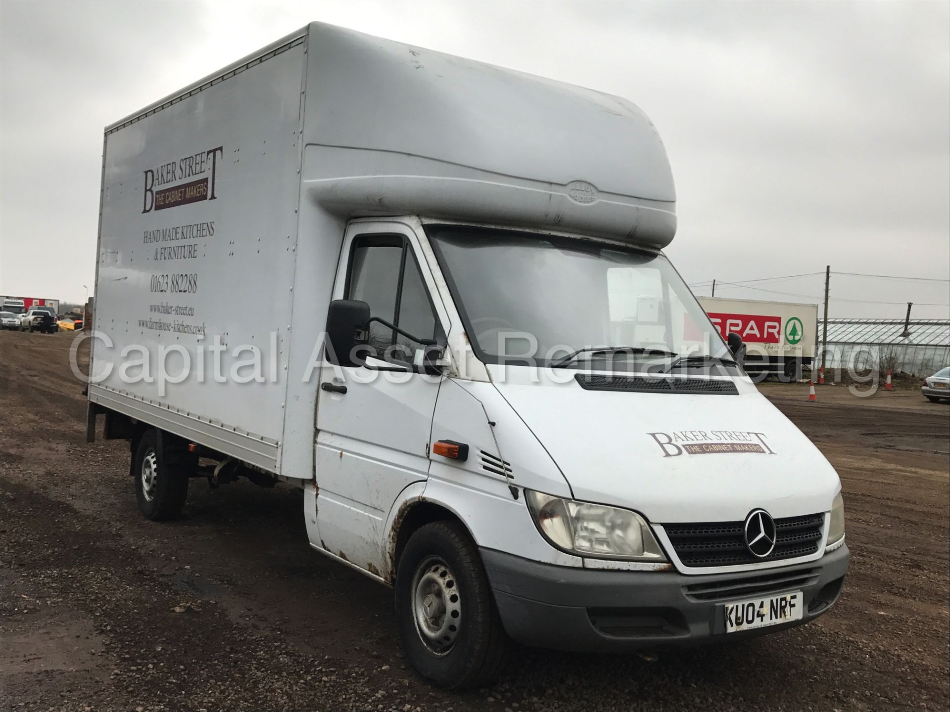 MERCEDES-BENZ SPRINTER 311 CDI 'LWB - LUTON / BOX VAN' (2004 - 04 REG) **ELECTRIC TAIL-LIFT** NO VAT - Image 9 of 17