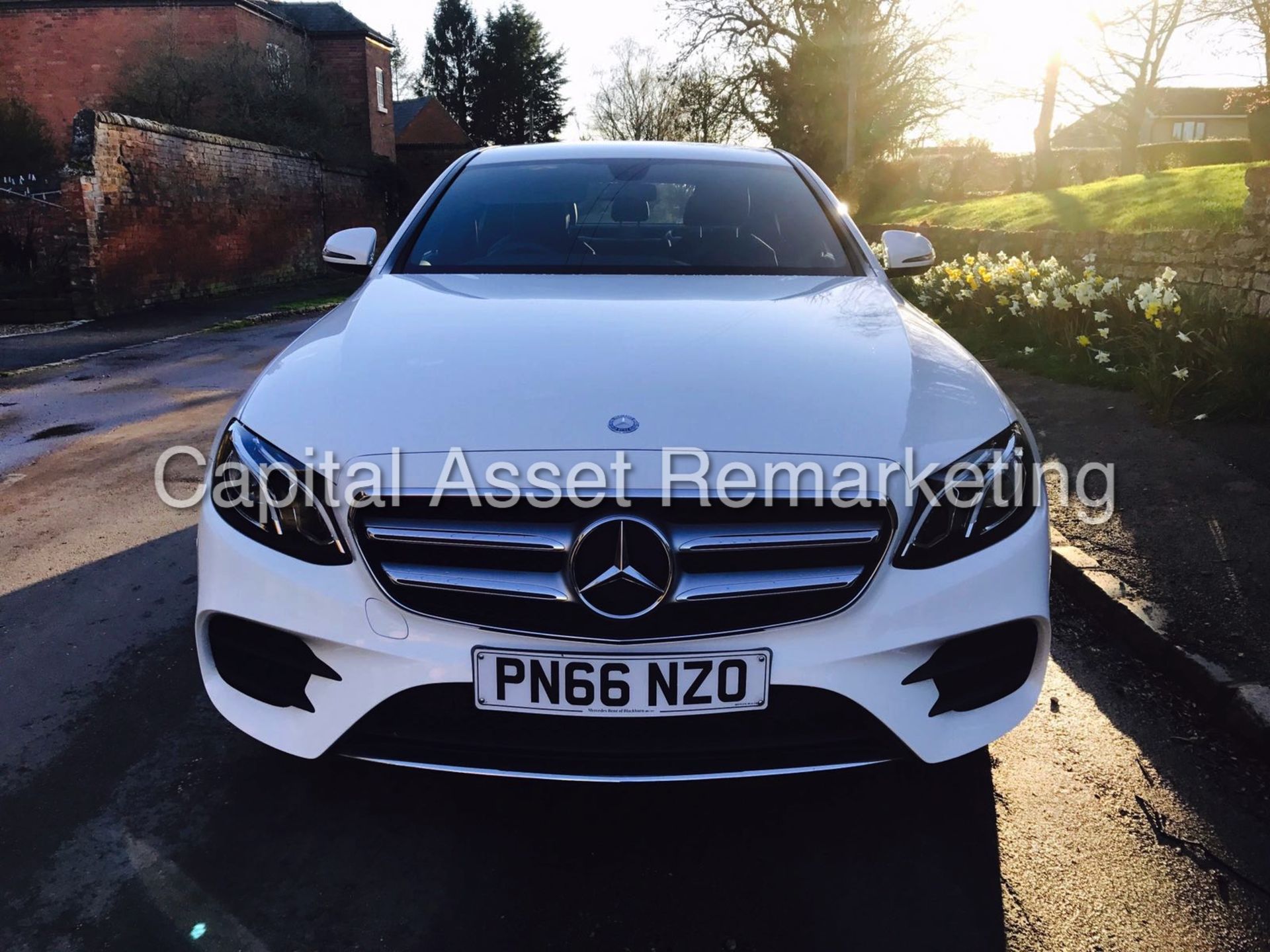 MERCEDES E220d 9G TRONIC "AMG SPORT LINE" (2017 MODEL) MASSIVE SPEC - SAT NAV - LEATHER - AS NEW!!!! - Image 2 of 20