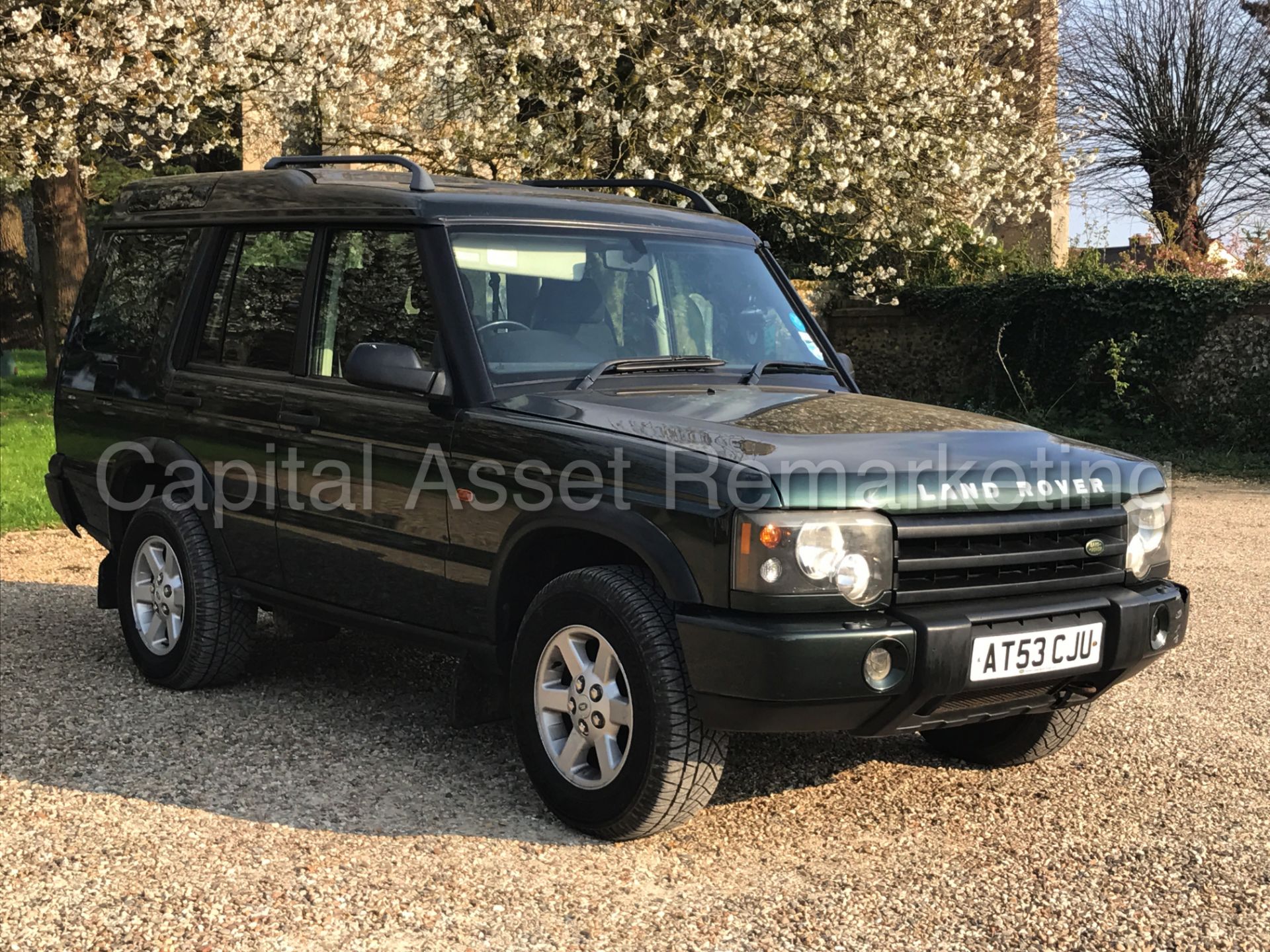 LAND ROVER DISCOVERY TD5 'GS EDITION' (2004 MODEL) 'AUTO - 7 SEATER - AIR CON' (NO VAT - SAVE 20%) - Image 2 of 24
