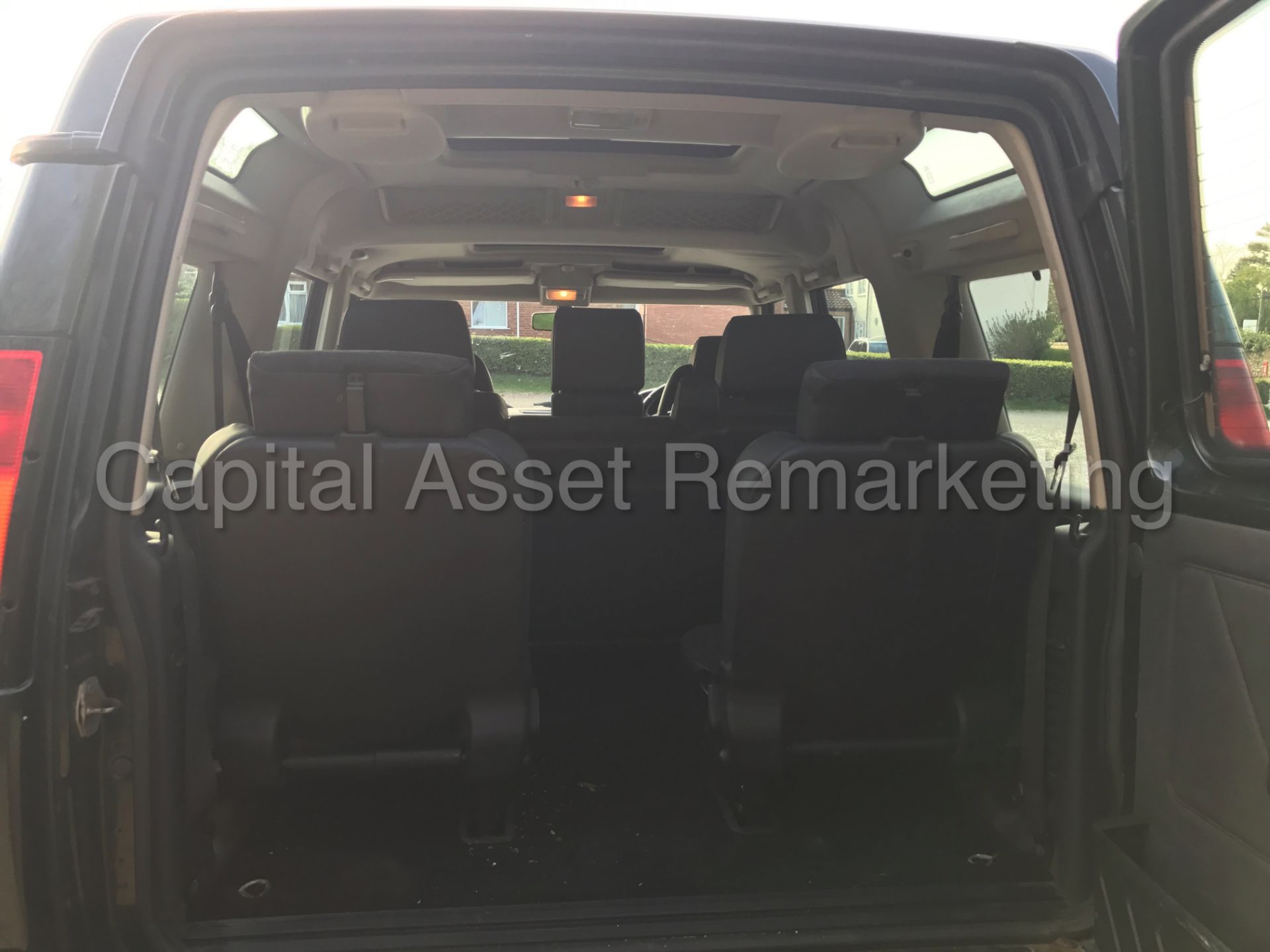 LAND ROVER DISCOVERY TD5 'GS EDITION' (2004 MODEL) 'AUTO - 7 SEATER - AIR CON' (NO VAT - SAVE 20%) - Image 16 of 24