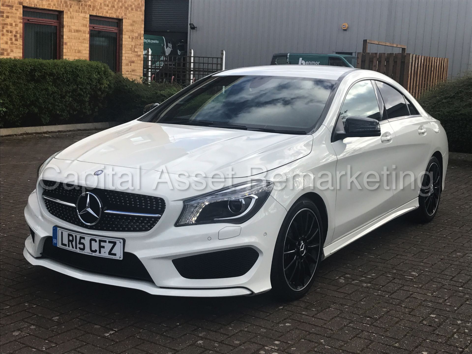 MERCEDES-BENZ CLA 220 CDI 'AMG SPORT' (2015) '7 DCT AUTO - STOP/START - SAT NAV' **NIGHT PACKAGE** - Image 3 of 33