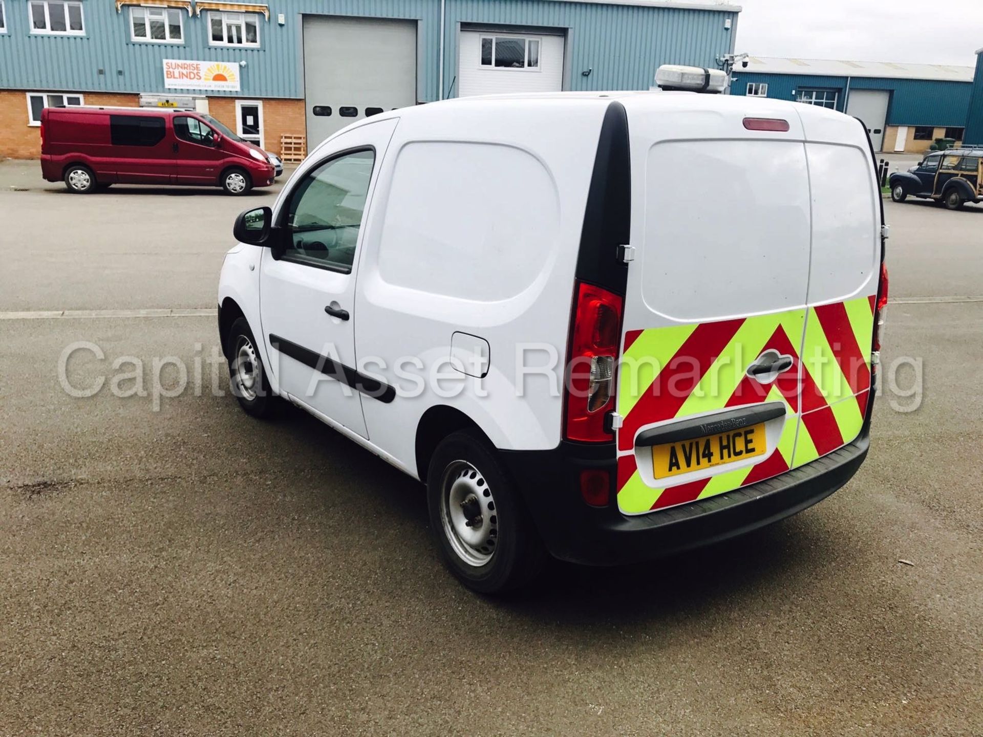 MERCEDES CITAN 1.5CDI "90BHP" NEW SHAPE (14 REG) ELEC PACK - 1 OWNER - Image 6 of 12