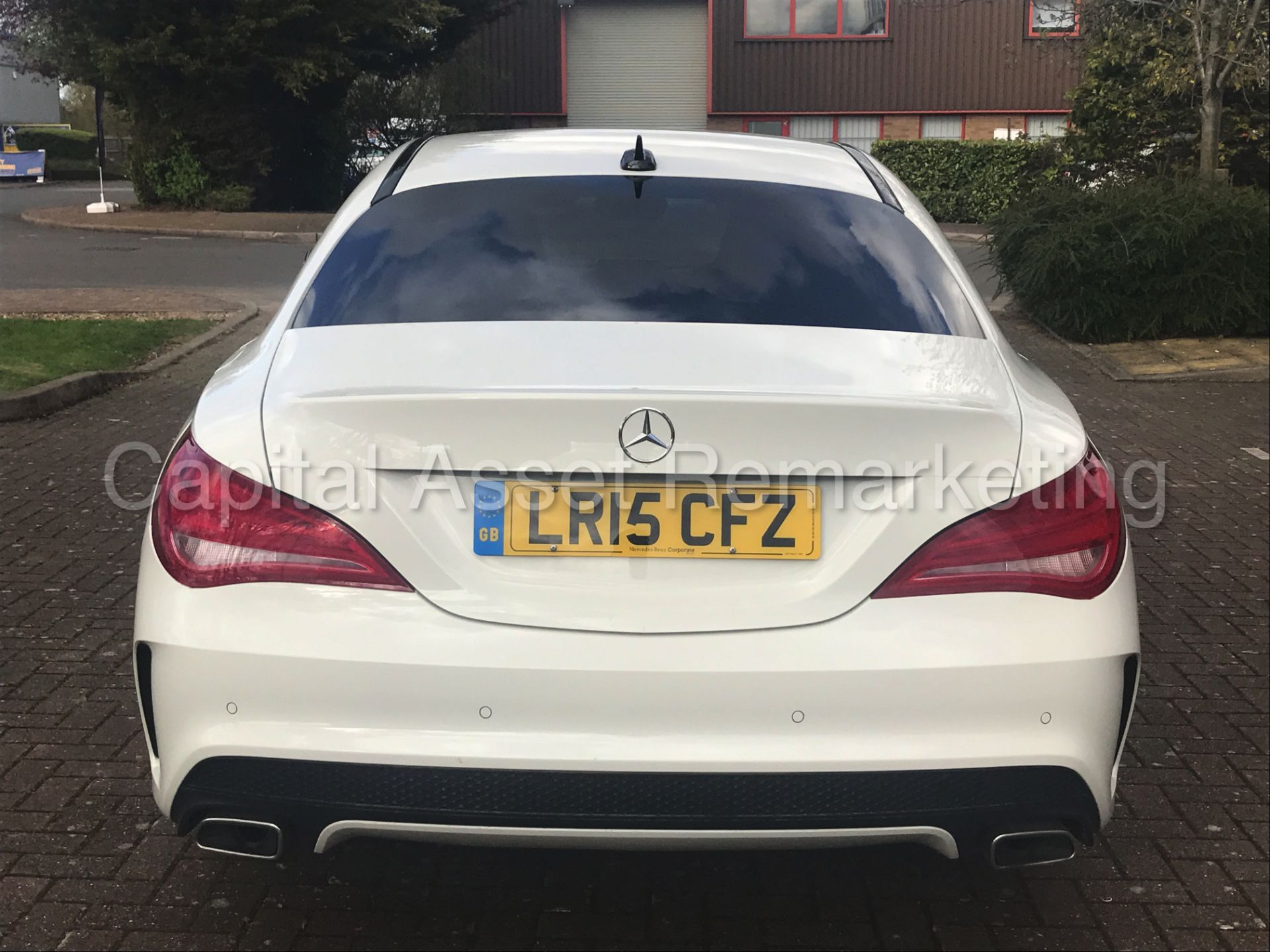 MERCEDES-BENZ CLA 220 CDI 'AMG SPORT' (2015) '7 DCT AUTO - STOP/START - SAT NAV' **NIGHT PACKAGE** - Image 7 of 33