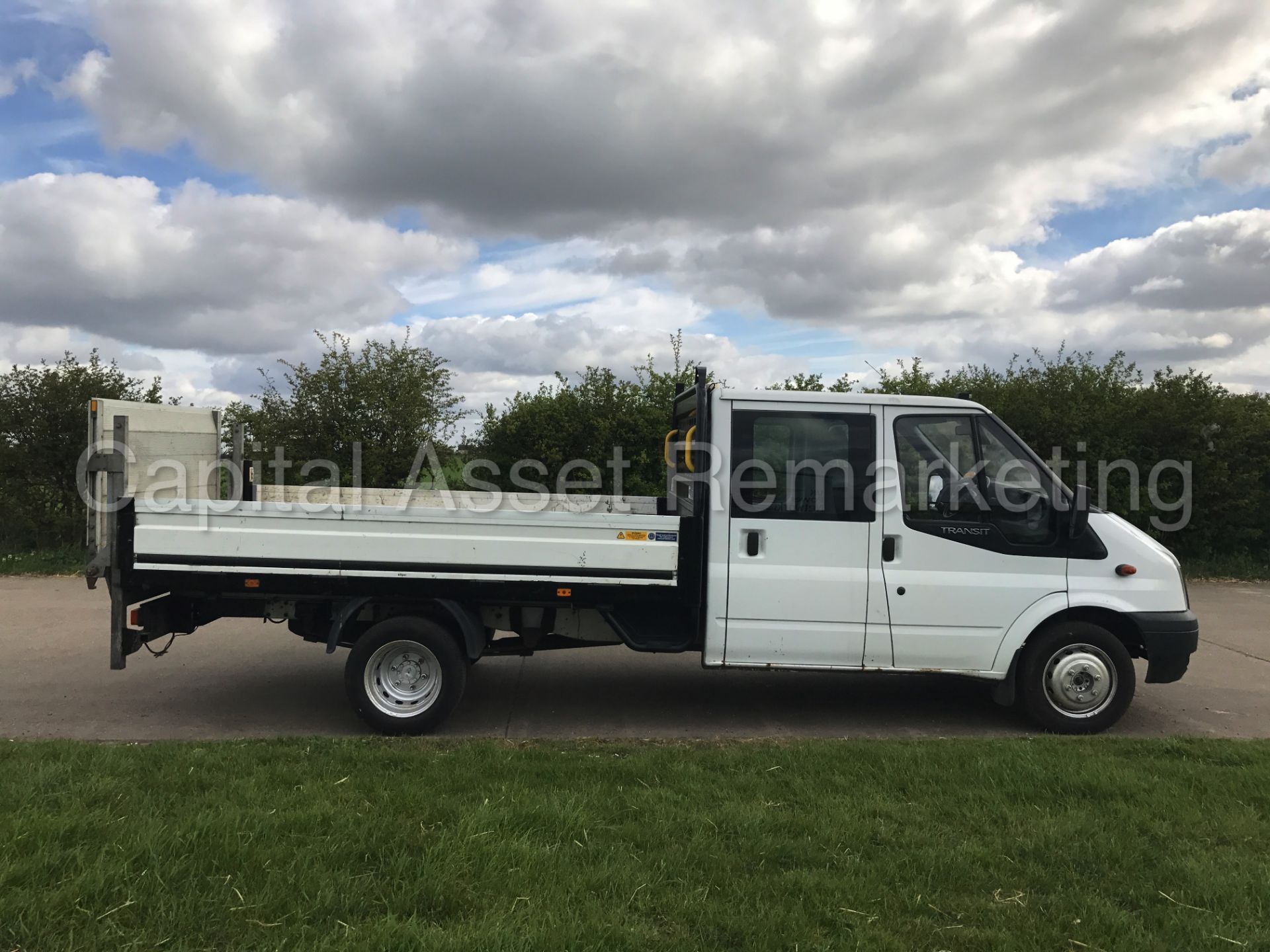 FORD TRANSIT 100 T350EF RWD 'DROPSIDE' (2008) '6 SEATER D/CAB - ELECTRIC TAIL-LIFT' - Image 7 of 25