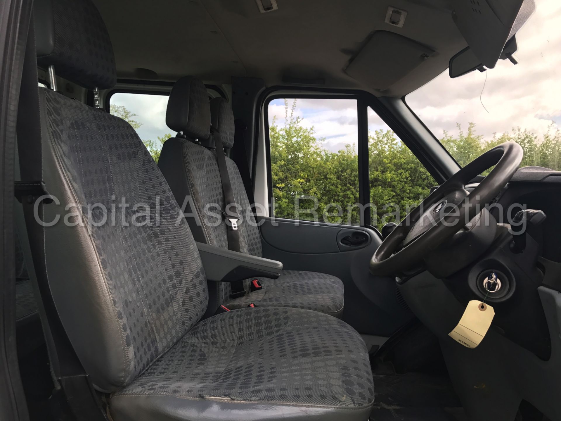 FORD TRANSIT 100 T350EF RWD 'DROPSIDE' (2008) '6 SEATER D/CAB - ELECTRIC TAIL-LIFT' - Image 13 of 25