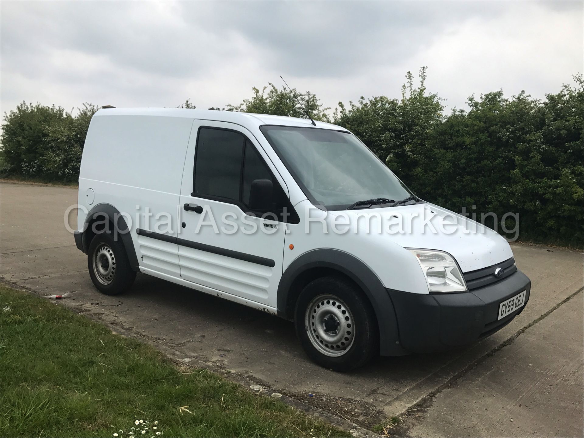 FORD TRANSIT CONNECT 75 T200 (2010 MODEL) '1.8 TDCI - 5 SPEED' 9NO VAT - SAVE 20%) - Image 2 of 18