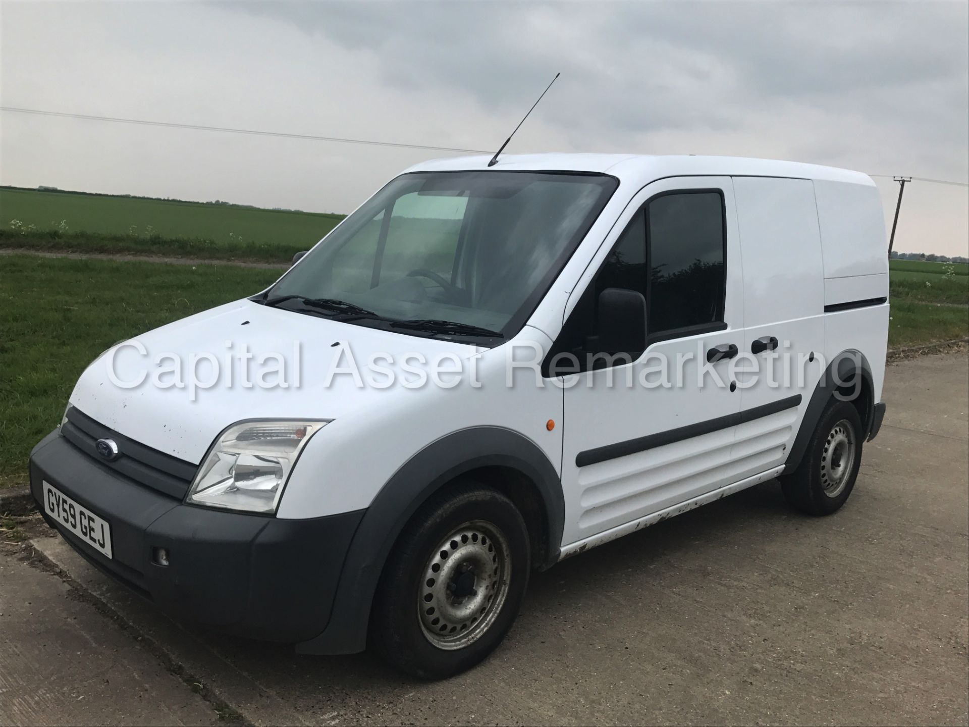 FORD TRANSIT CONNECT 75 T200 (2010 MODEL) '1.8 TDCI - 5 SPEED' 9NO VAT - SAVE 20%) - Image 5 of 18