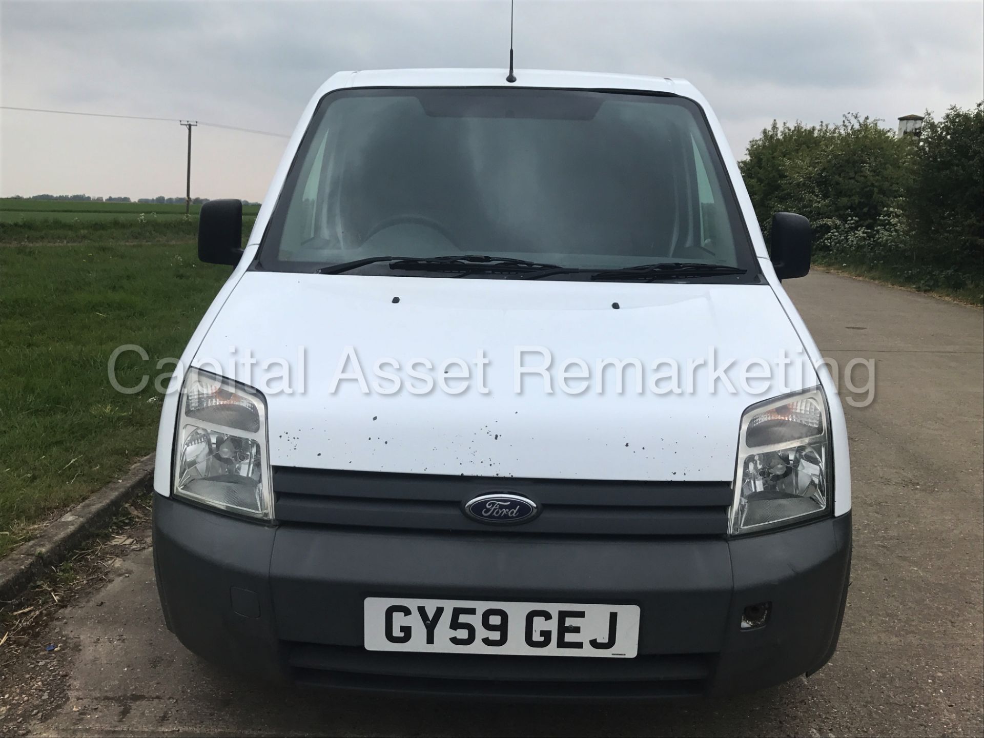 FORD TRANSIT CONNECT 75 T200 (2010 MODEL) '1.8 TDCI - 5 SPEED' 9NO VAT - SAVE 20%) - Image 3 of 18