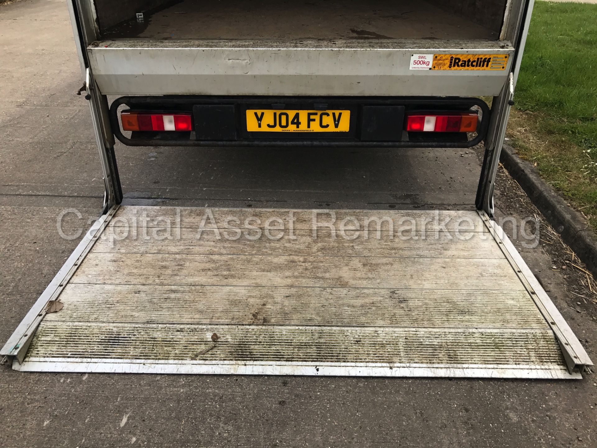 (On Sale) LDV CONVOY 400 'LWB - LUTON / BOX VAN' (2004) '2.4 TDCI - 5 SPEED' *TAIL-LIFT* (NO VAT) - Image 13 of 20