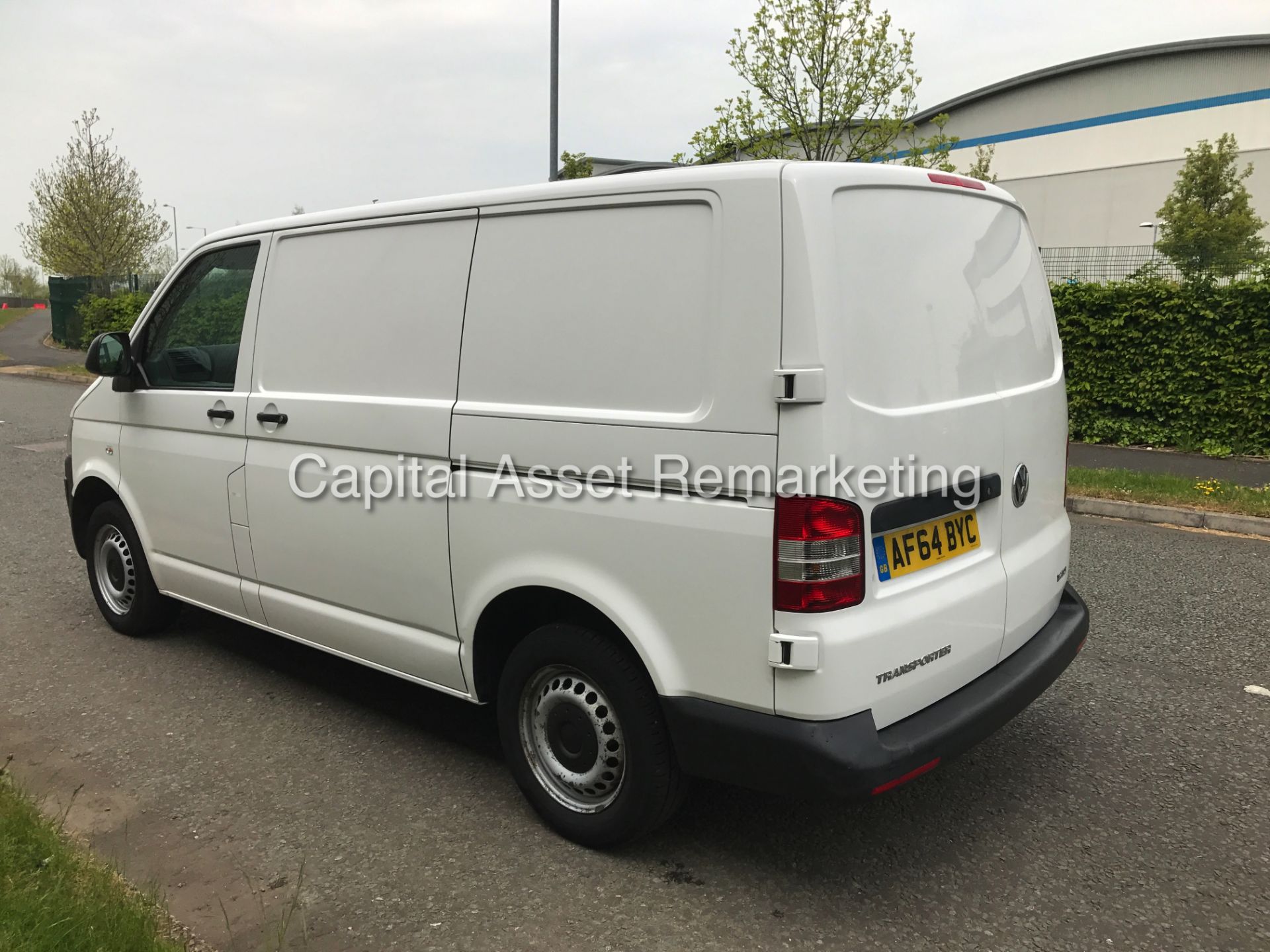 VOLKSWAGEN TRANSPORTER 2.0TDI "102"BHP - (2015) MODEL - 1 OWNER - ELEC PACK - GREAT SPEC - LOOK!!! - Image 3 of 21