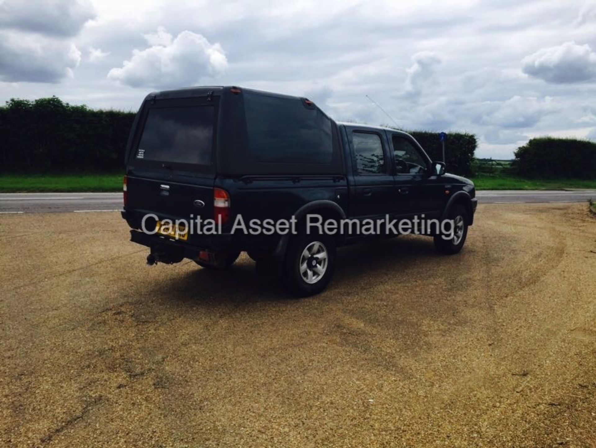 ON SALE FORD RANGER 2.5 TURBO DIESEL 4X4 - DOUBLE CAB PICK UP - LONG MOT - ELEC PACK - CANOPY-NO VAT - Image 5 of 18