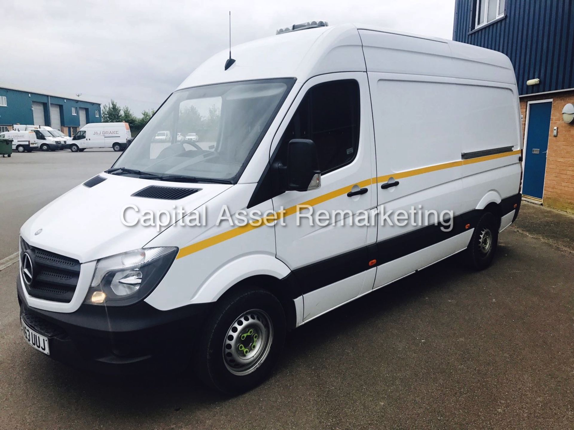 MERCEDES-BENZ SPRINTER 313 CDI 'MWB HI-ROOF' (2014) '130 BHP - 6 SPEED' ( 1 OWNER - FULL HISTORY) - Image 3 of 13