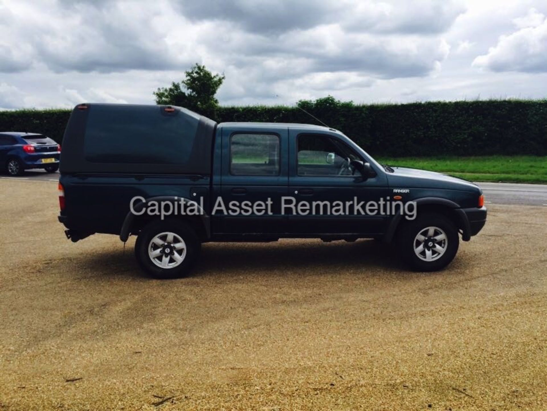 ON SALE FORD RANGER 2.5 TURBO DIESEL 4X4 - DOUBLE CAB PICK UP - LONG MOT - ELEC PACK - CANOPY-NO VAT - Image 4 of 18