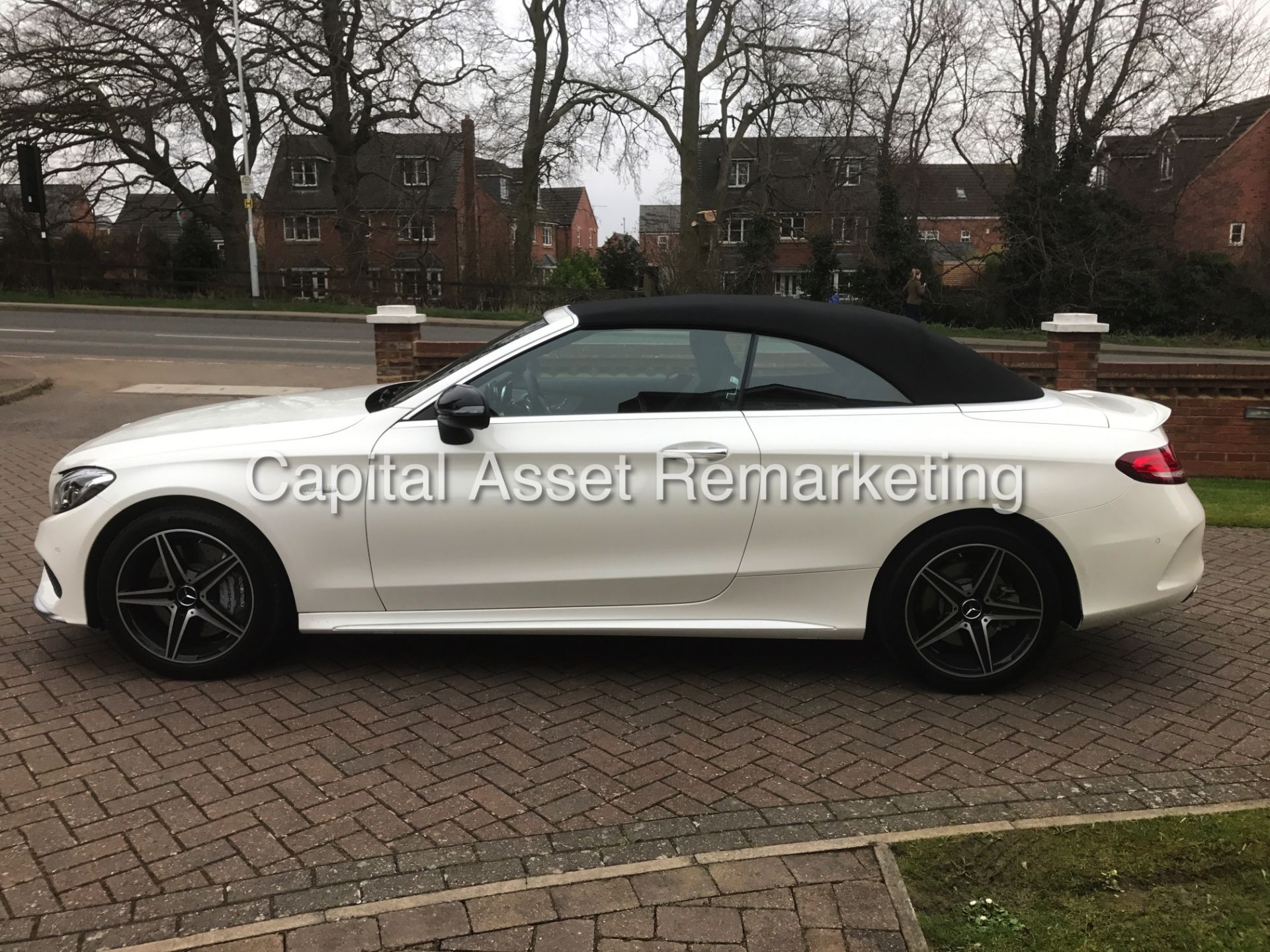 (On Sale)MERCEDES-BENZ C43 'AMG-4 MATIC' CABRIOLET (2017) '9G TRONIC - 367 BHP' *TOP SPEC* (1 OWNER) - Image 8 of 32