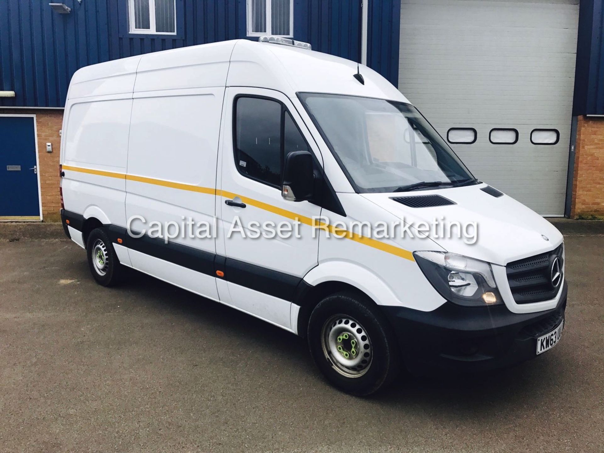 MERCEDES-BENZ SPRINTER 313 CDI 'MWB HI-ROOF' (2014) '130 BHP - 6 SPEED' ( 1 OWNER - FULL HISTORY)