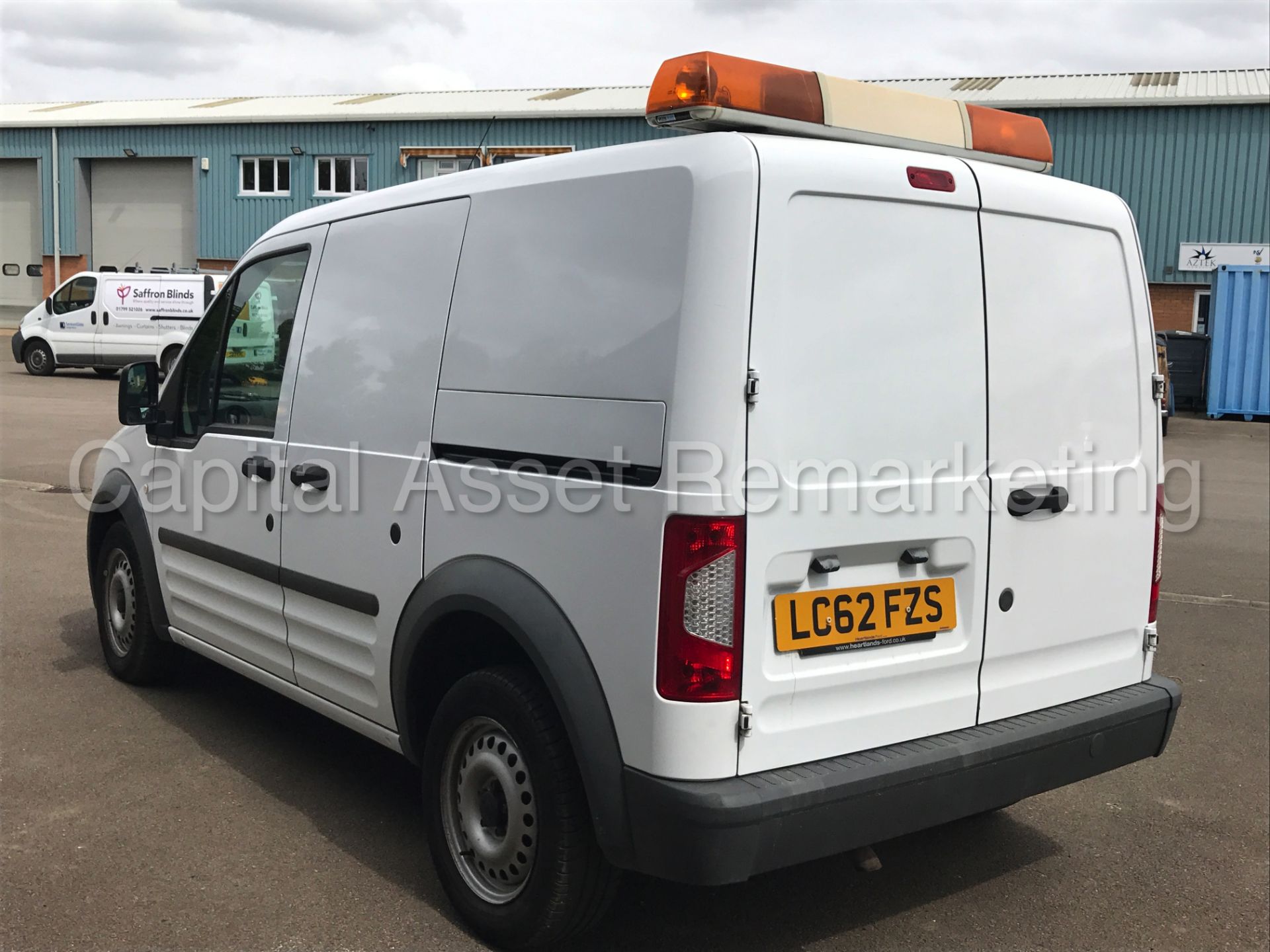 FORD TRANSIT CONNECT 90 T220 (2013 MODEL) '1.8 TDCI - 5 SPEED' *AIR CON* (1 COMPANY OWNER) - Image 7 of 24