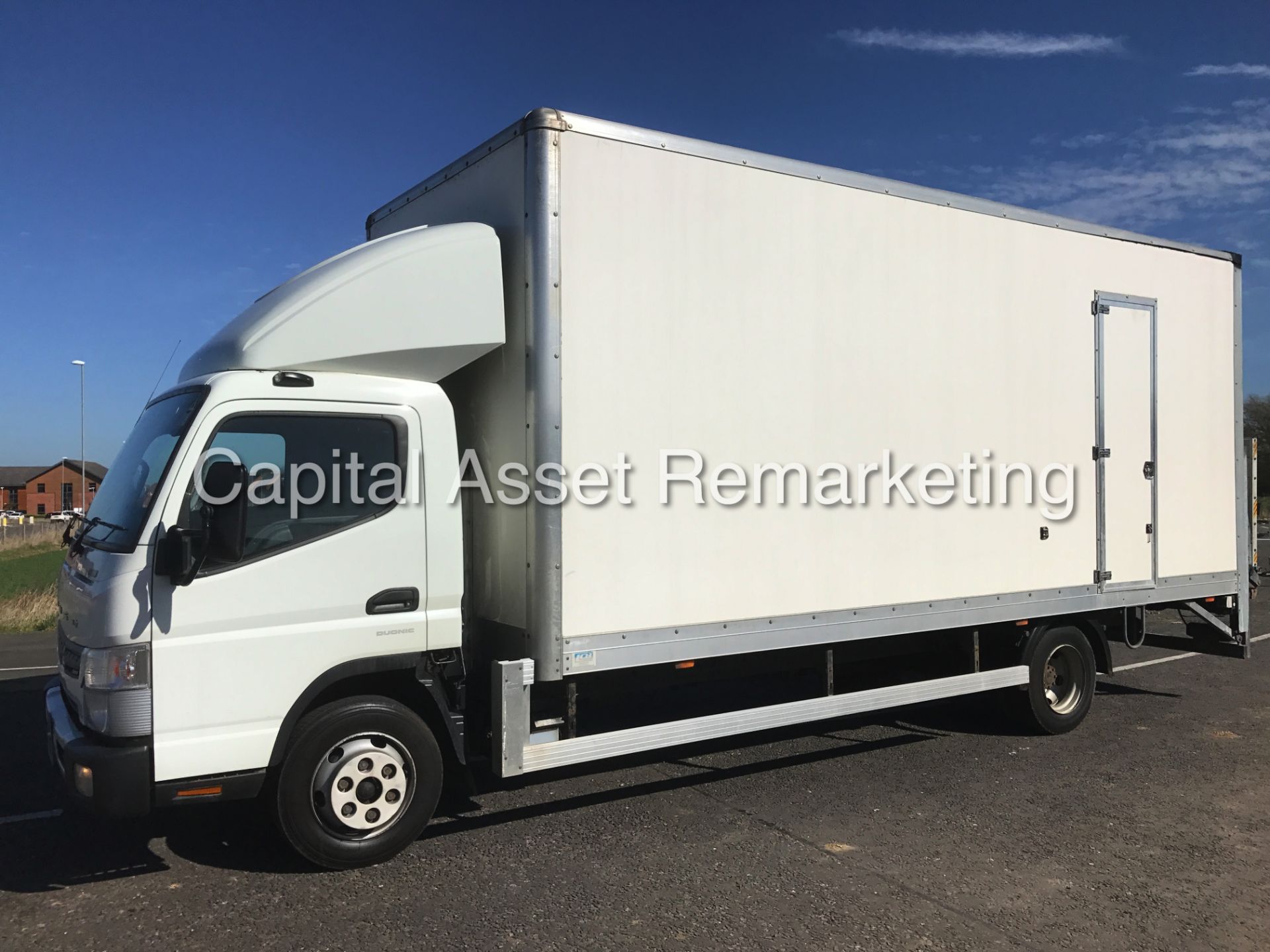 MITSUBISHI FUSO CANTER 7C15 "DUONIC" - LWB BOX VAN WITH TAIL LIFT - 13 REG - NEW SHAPE - 7500KG -WOW - Image 2 of 12