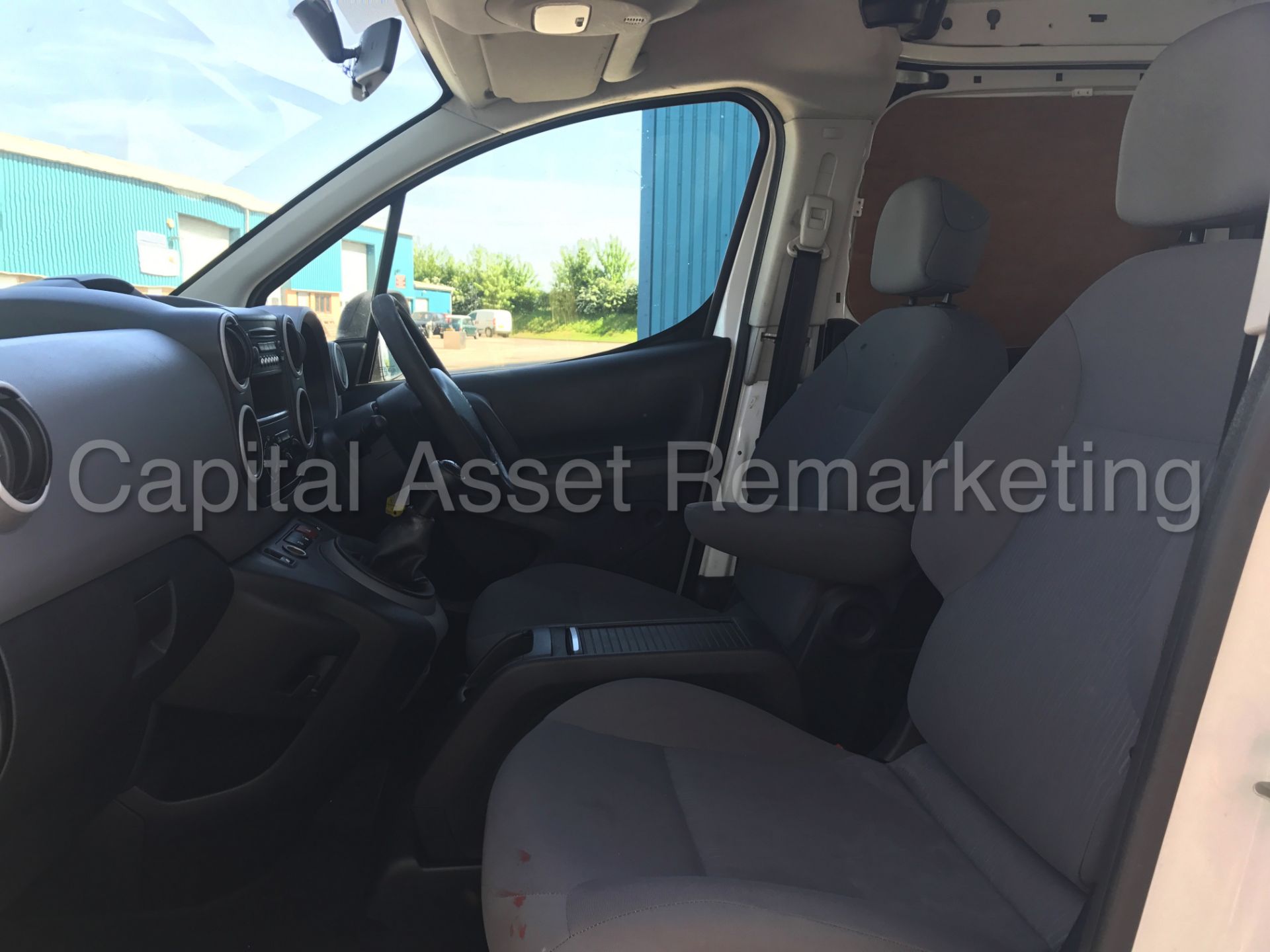 (On Sale) PEUGEOT PARTNER '5 SEATER CREW VAN' (2013) '1.6 HDI - 5 SPEED' (1 OWNER - FULL HISTORY) - Image 21 of 26