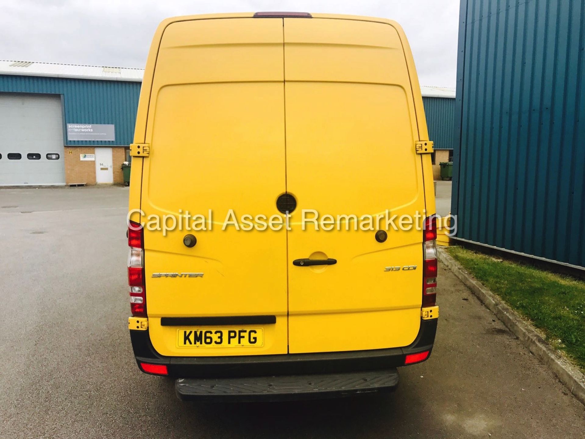 MERCEDES-BENZ SPRINTER 313 CDI 'MWB HI-ROOF' (2014 MODEL) '130 BHP - 6 SPEED' (1 COMPANY OWNER) - Image 5 of 12