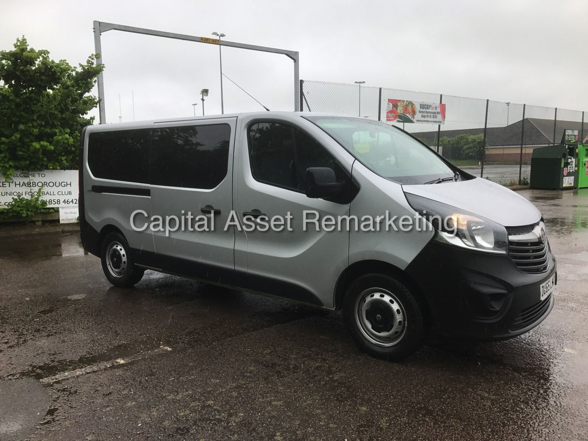 VAUXHALL VIVARO 1.6CDTI"115" 6 SPEED - LWB 9 SEATER "MPV" MINIBUS - 2016 MODEL - LOW MILES - WOW!!! - Image 3 of 20