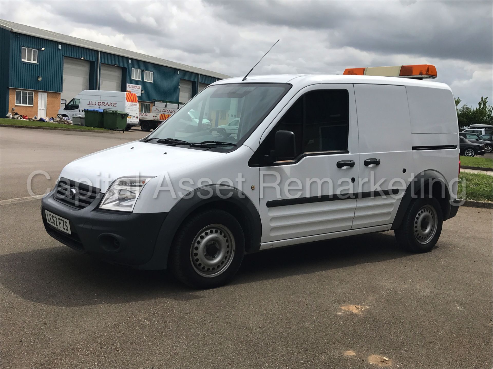 FORD TRANSIT CONNECT 90 T220 (2013 MODEL) '1.8 TDCI - 5 SPEED' *AIR CON* (1 COMPANY OWNER) - Image 6 of 24