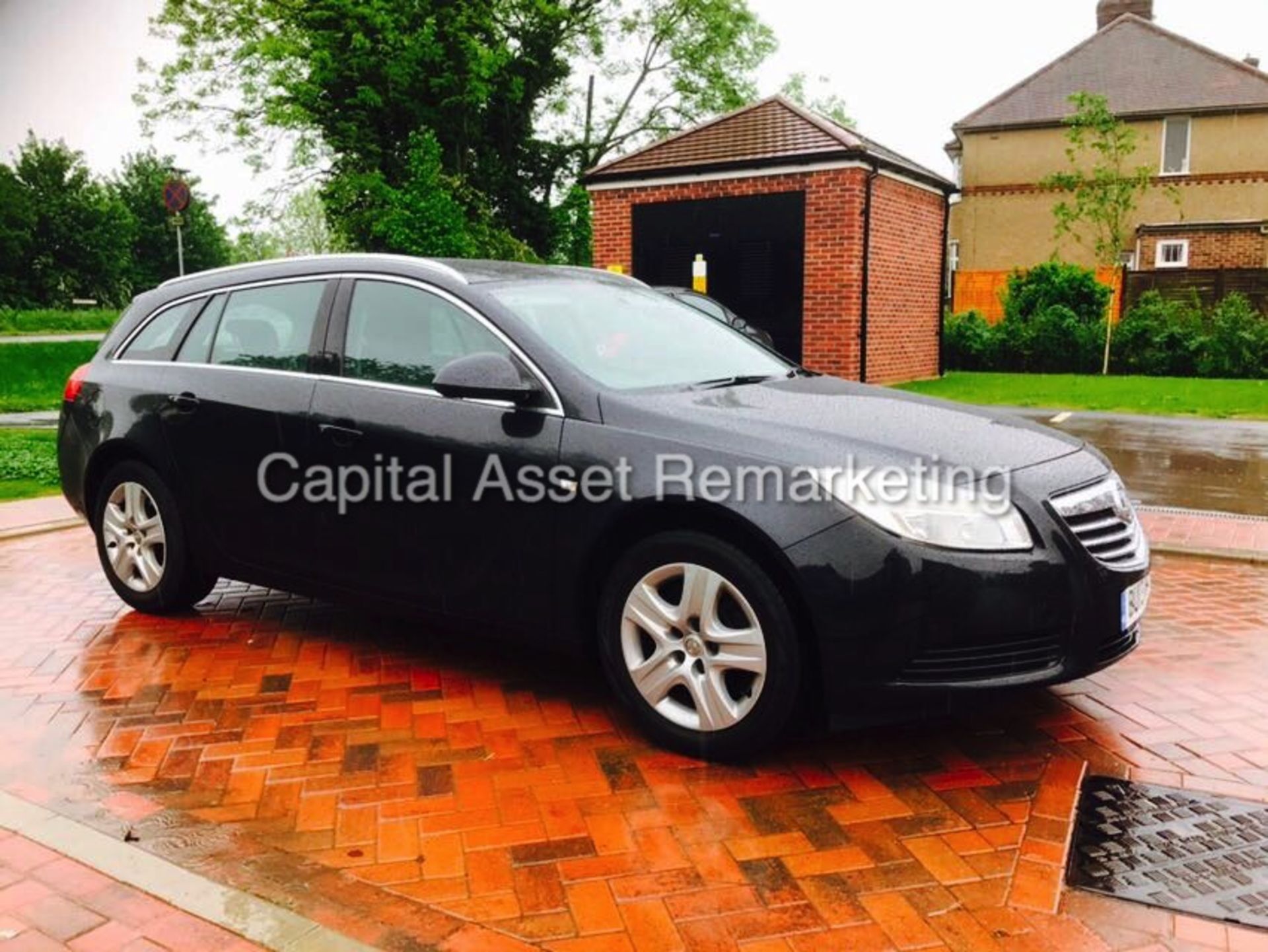 VAUXHALL INSIGNIA 2.0CDTI "160BHP - 6 SPEED" EXCLUSIV ESTATE (13 REG) 1 OWNER FMR - GREAT FAMILY CAR