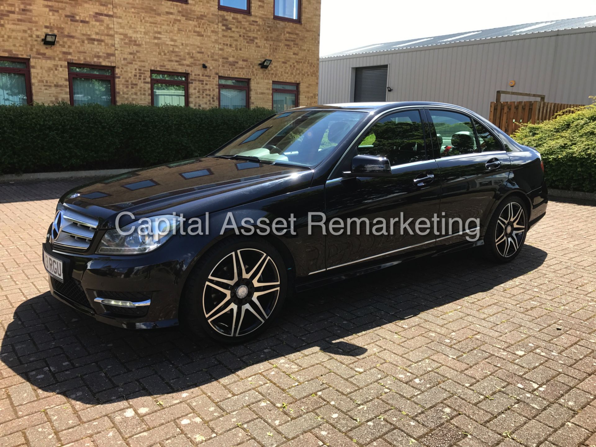 MERCEDES-BENZ C220 CDI 'AMG SPORT PLUS' (2013) '7-G AUTO - LEATHER - SAT NAV' **MASSIVE SPEC**