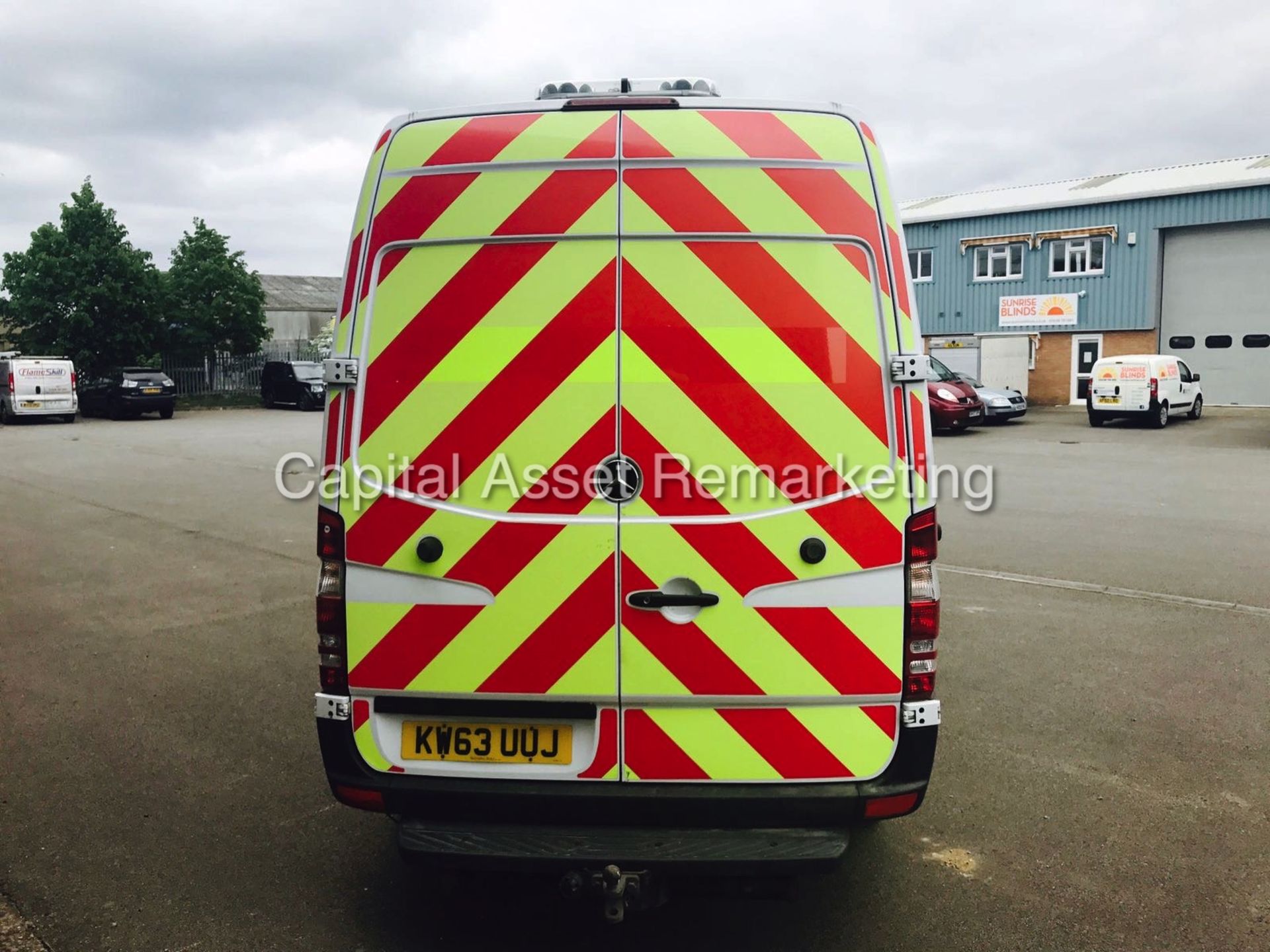 MERCEDES-BENZ SPRINTER 313 CDI 'MWB HI-ROOF' (2014) '130 BHP - 6 SPEED' ( 1 OWNER - FULL HISTORY) - Image 5 of 13