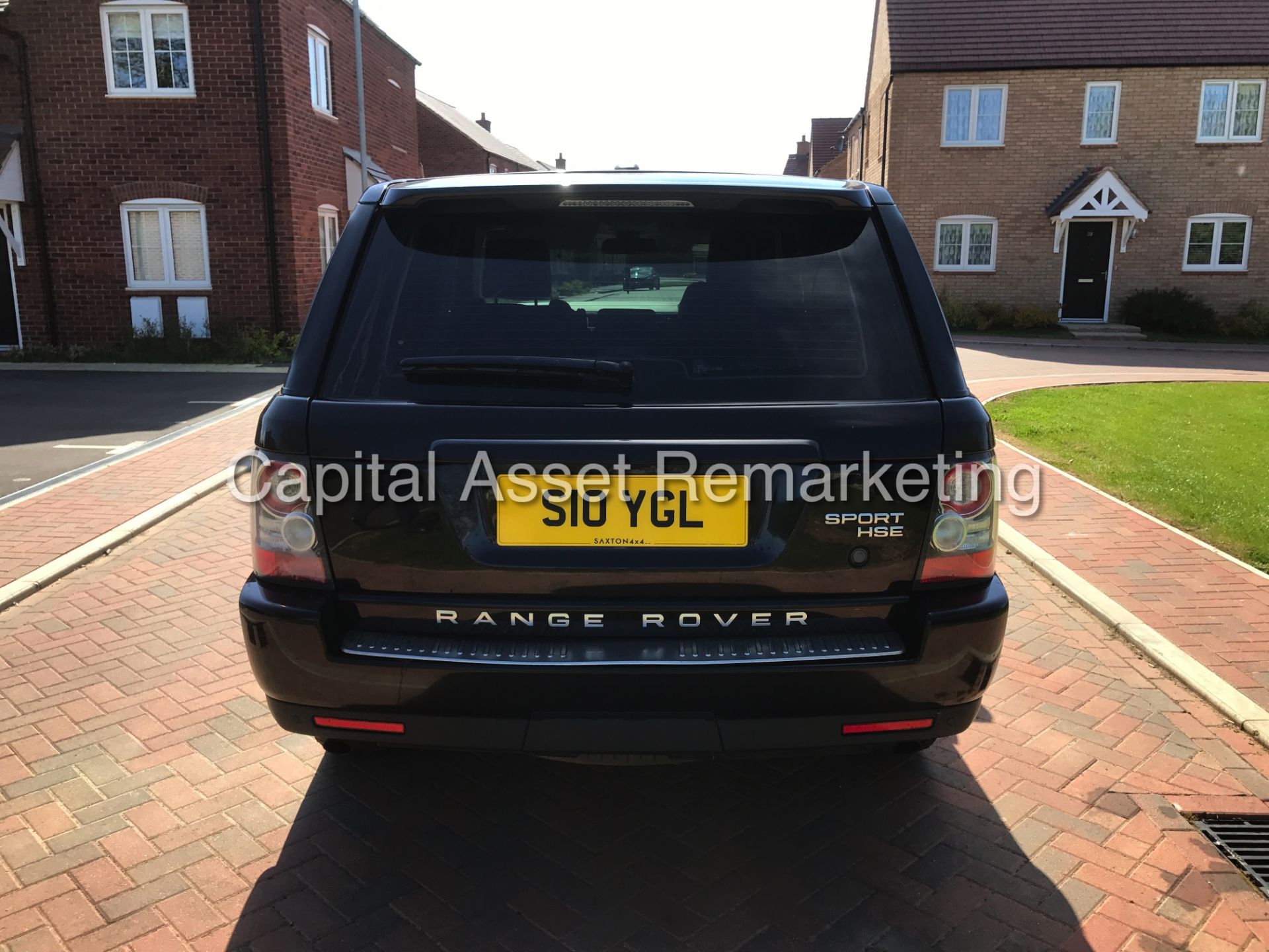 RANGE ROVER SPORT 3.0"TDV6" HSE AUTO - (2010 MODEL) NEW SHAPE - HUGH SPEC - SERVICE HISTORY - WOW!!! - Image 6 of 23