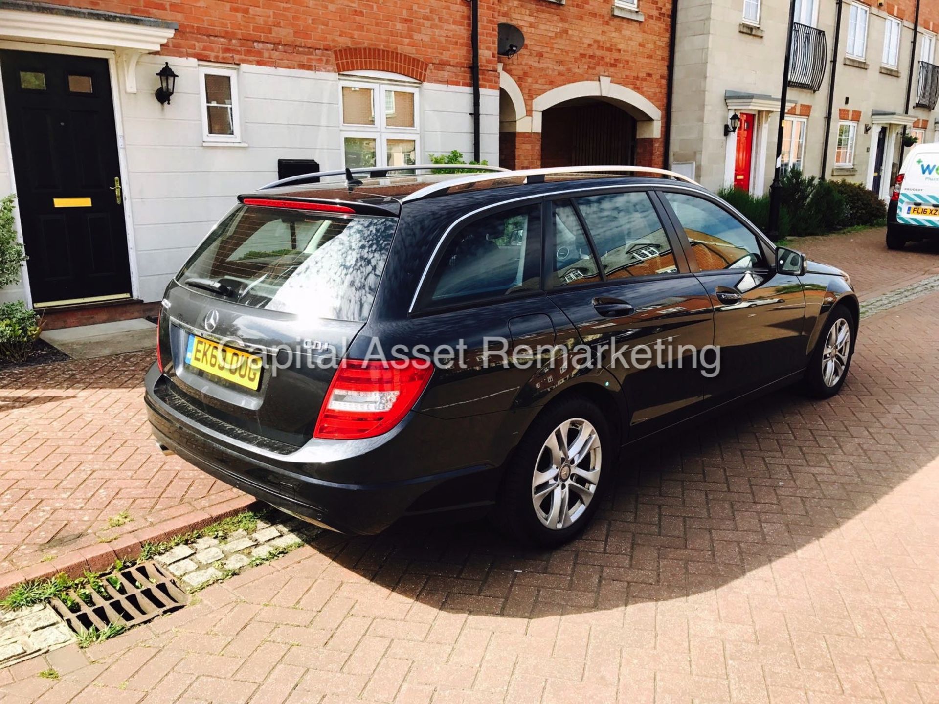 On Sale MERCEDES C220CDI "EXECUTIVE EDITION" ESTATE (2014 MODEL) 1 OWNER FSH - SAT NAV - LEATHER - - Image 4 of 16