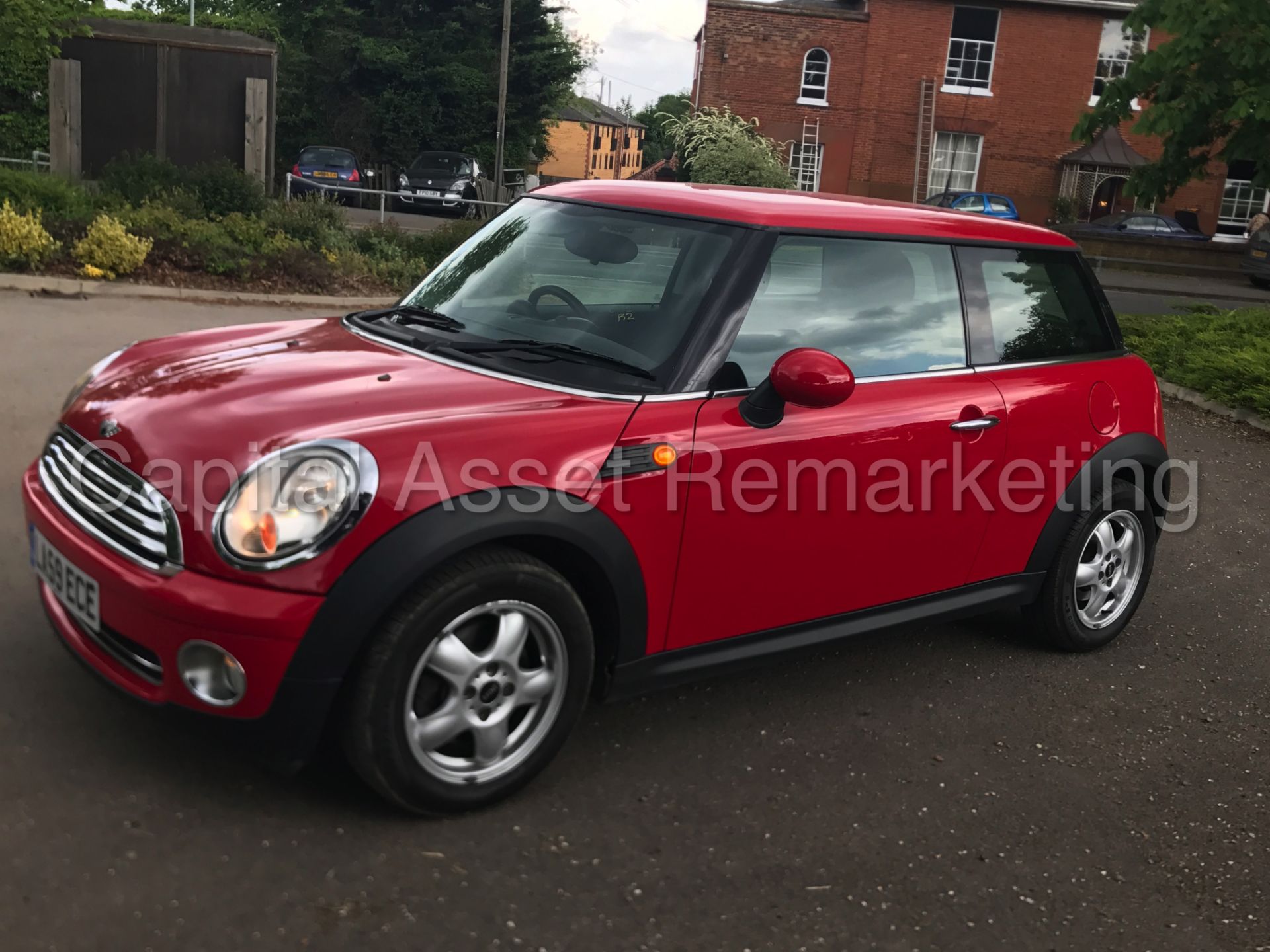 (On Sale) MINI COOPER '3 DOOR HATCHBACK' (2010 MODEL) 1.6 - 6 SPEED - STOP/START - AIR CON' (NO VAT) - Image 5 of 25