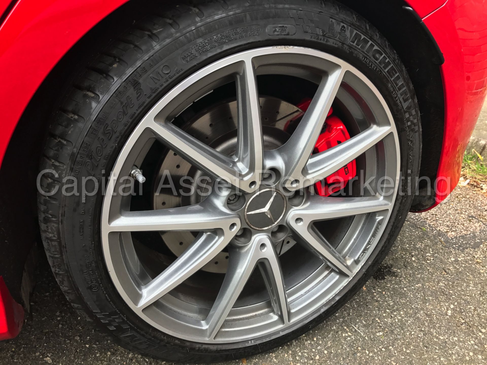 (On Sale) MERCEDES-BENZ A 45 'AMG 4MATIC' (2017 MODEL) 'DCT AUTO - 360 BHP - DYNAMIC PACK' TOP SPEC - Image 39 of 41