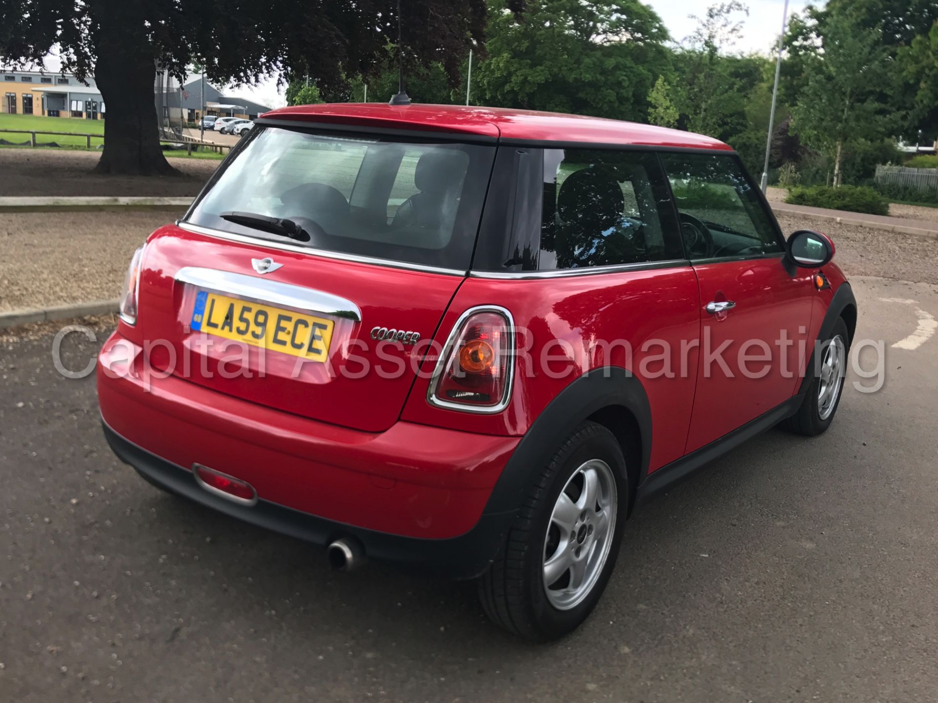 (On Sale) MINI COOPER '3 DOOR HATCHBACK' (2010 MODEL) 1.6 - 6 SPEED - STOP/START - AIR CON' (NO VAT) - Image 8 of 25