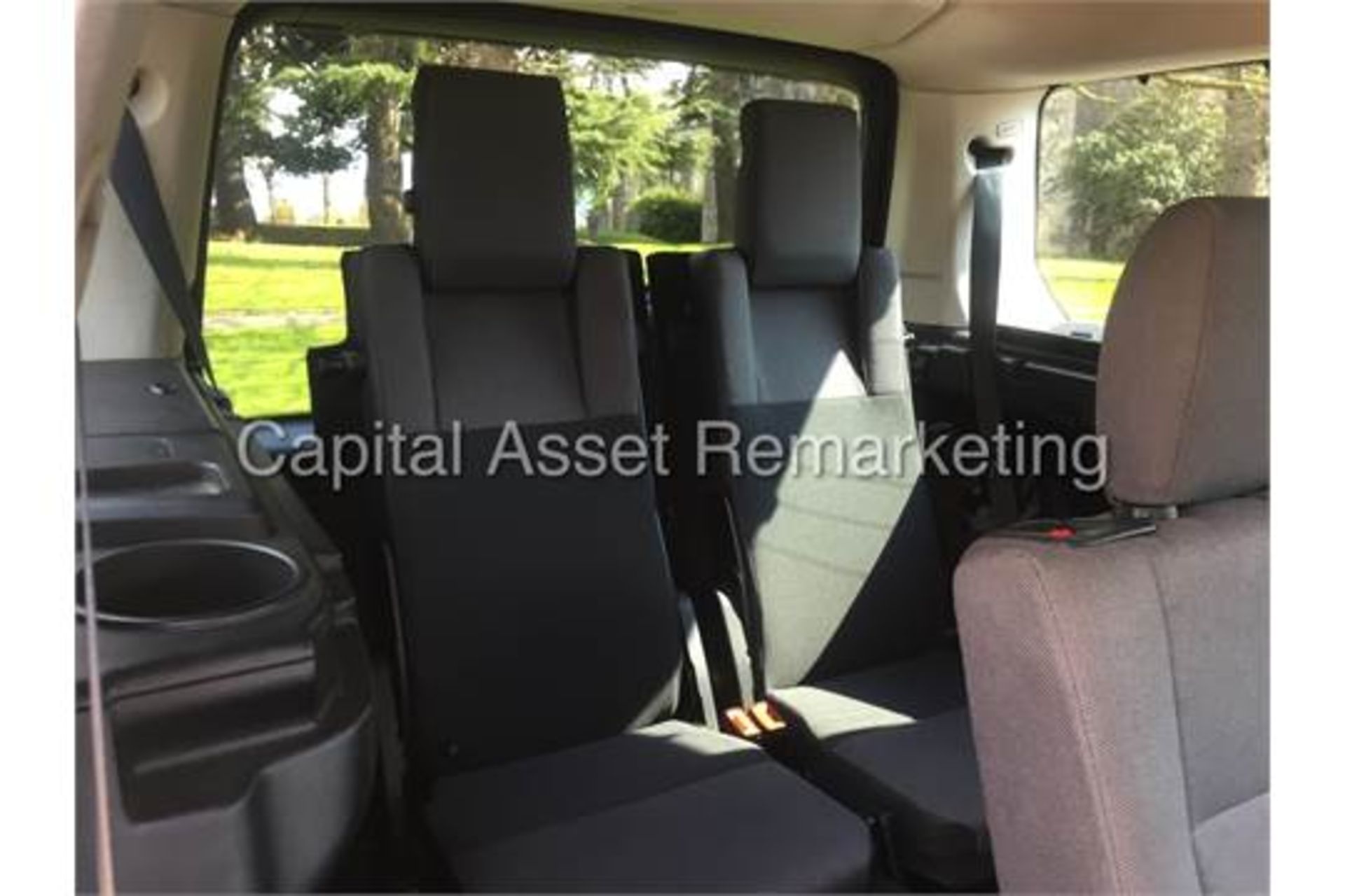 (On Sale) LAND ROVER DISCOVERY 3 (2009) 2.7 TDV6 - AUTO - 7 SEATER - AIR SUSPENSION (NO VAT) - Image 16 of 29