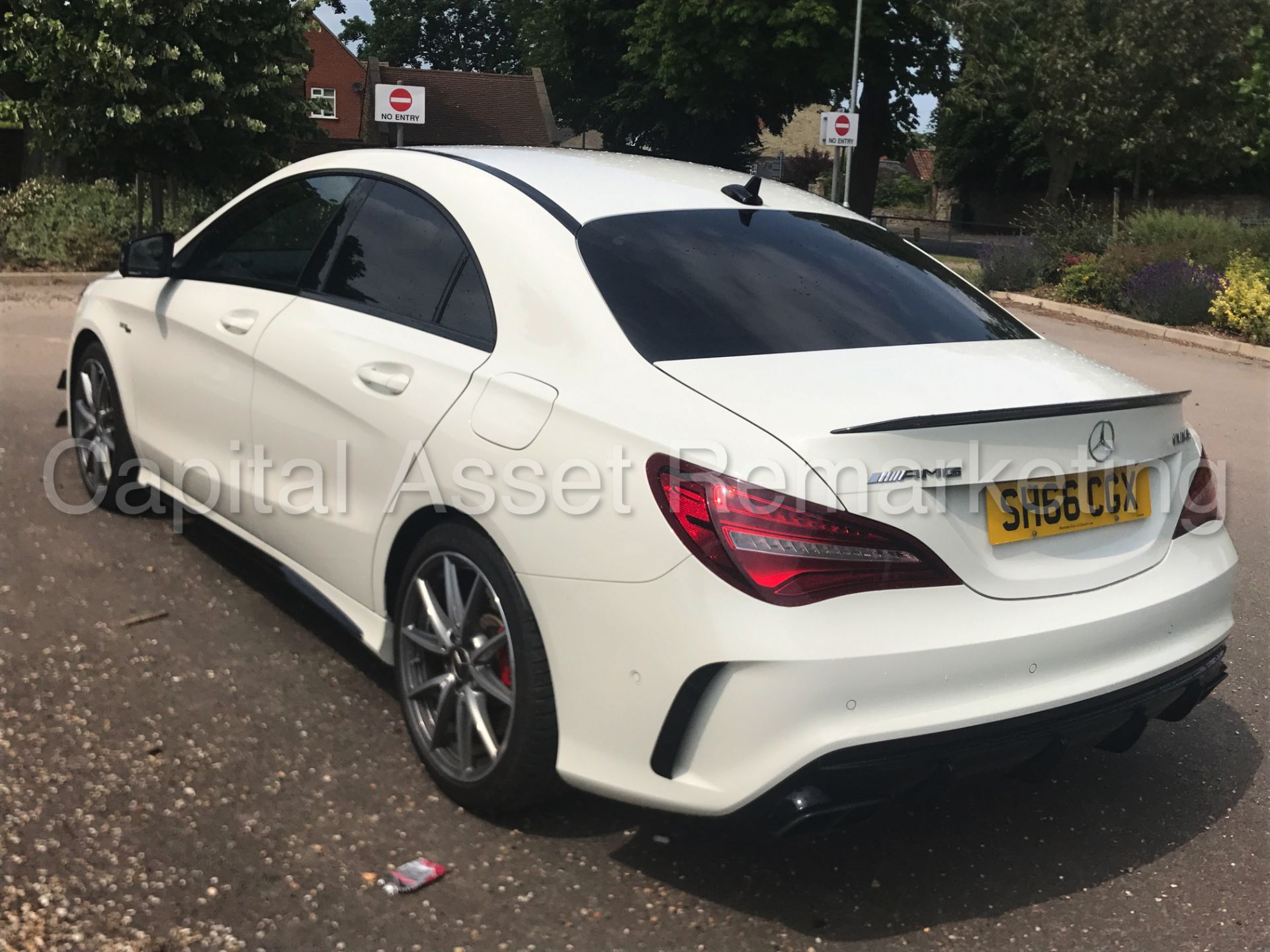 On Sale MERCEDES-BENZ CLA 45 'AMG 4-MATIC' (2017 MODEL) AUTO -LEATHER-SAT NAV AERO KIT*MONSTER SPEC* - Image 9 of 49