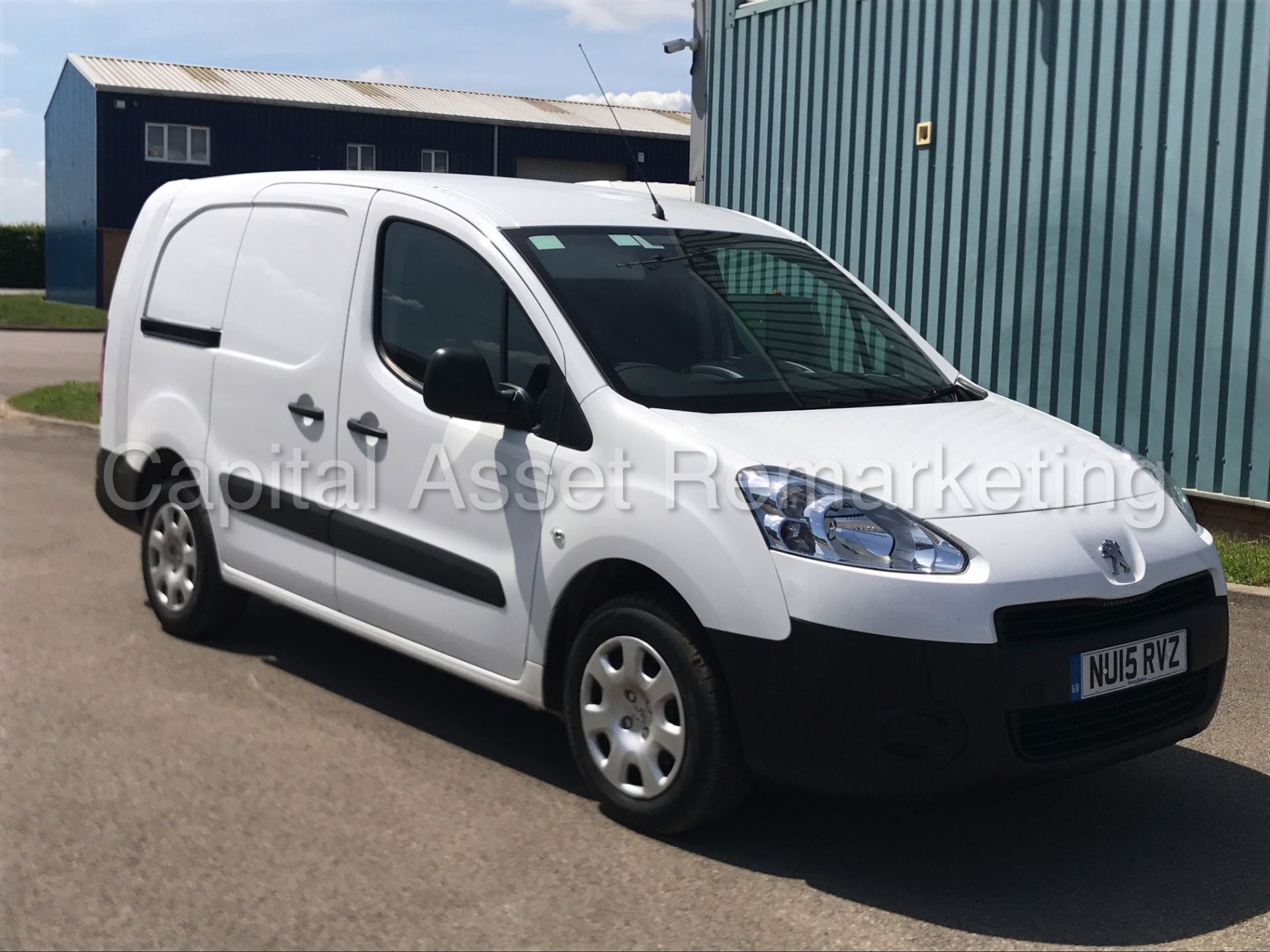 PEUGEOT PARTNER LWB '5 SEATER CREW VAN' (2015 - 15 REG) '1.6 HDI - 5 SPEED' (1 OWNER - FULL HISTORY) - Image 3 of 30