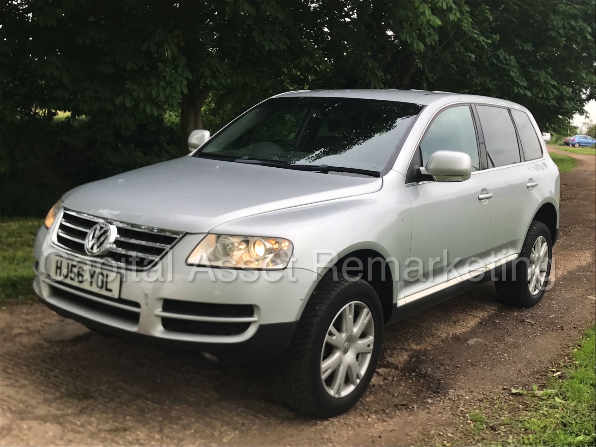 VOLKSWAGEN TOUAREG (2007 MODEL) 'TDI - AUTO - LEATHER - SAT NAV' * (NO VAT - SAVE 20%)