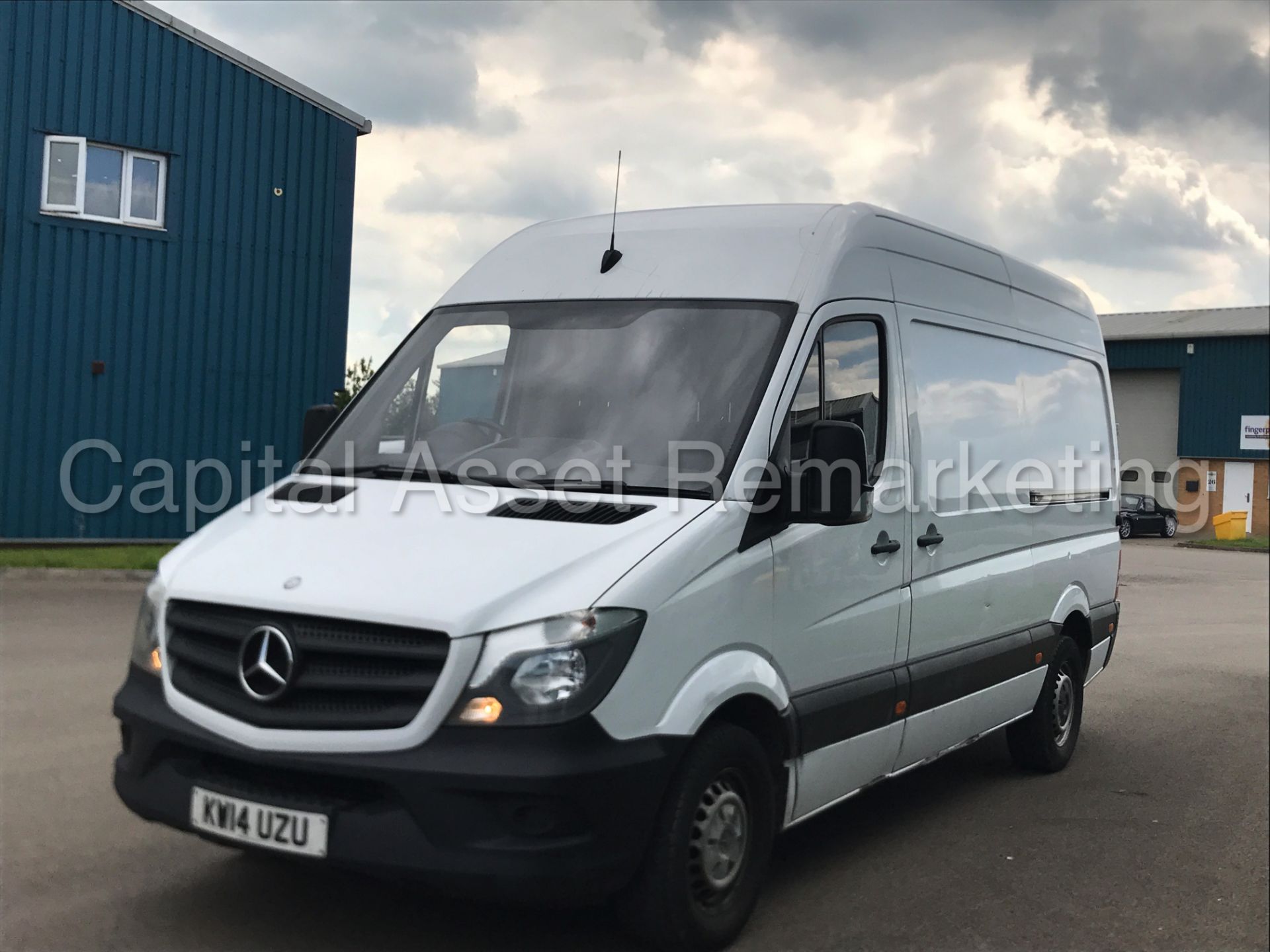 MERCEDES-BENZ SPRINTER 313 CDI 'MWB HI-ROOF' (2014) '130 BHP - 6 SPEED' (1 COMPANY OWNER FROM NEW) - Image 2 of 22