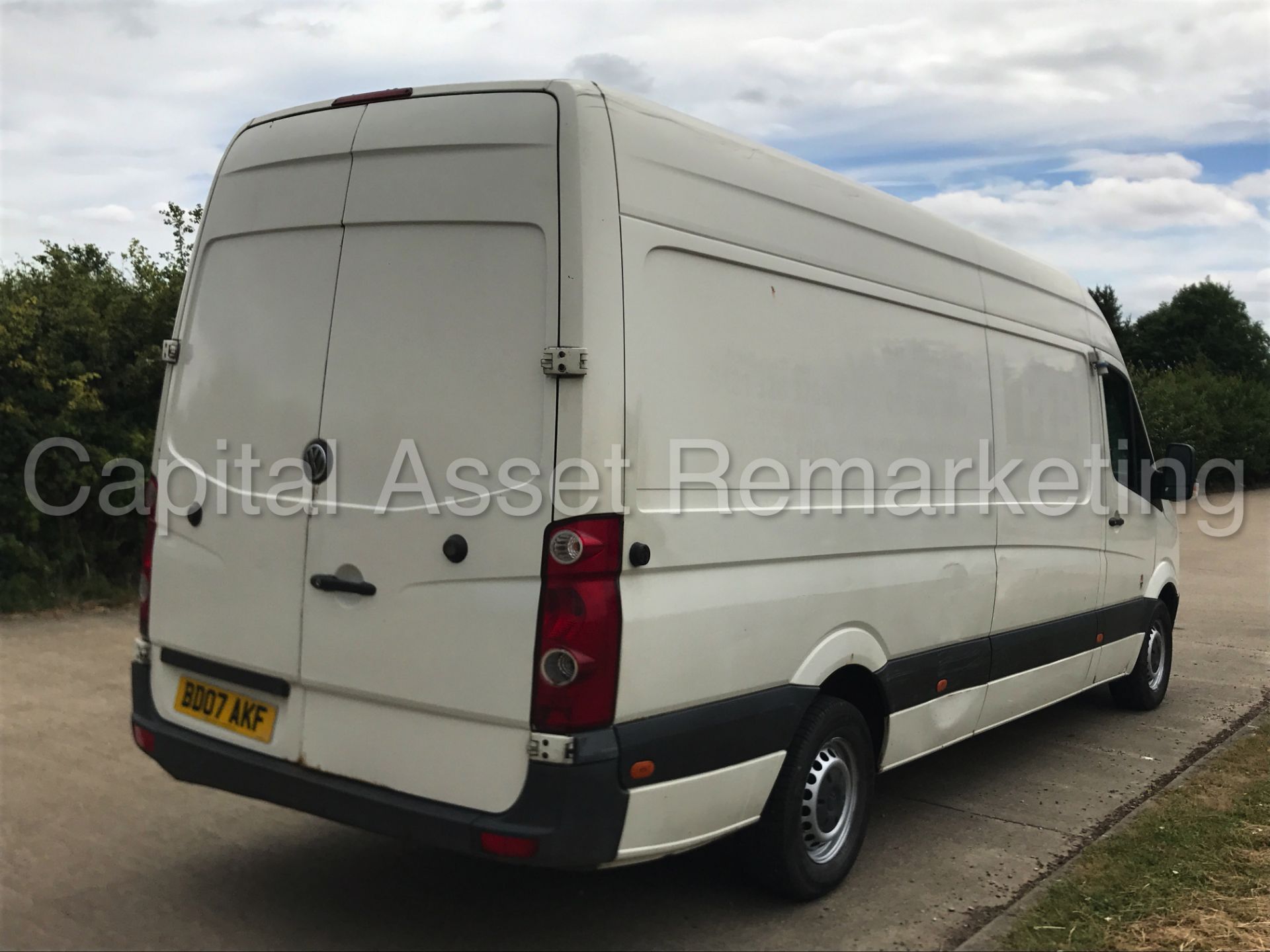 VOLKSWAGEN CRAFTER CR35 109 'LWB HI-ROOF' (2007) 'FRIDGE / FREEZER VAN' *OVER-NIGHT STANDBY* NO VAT - Image 9 of 22