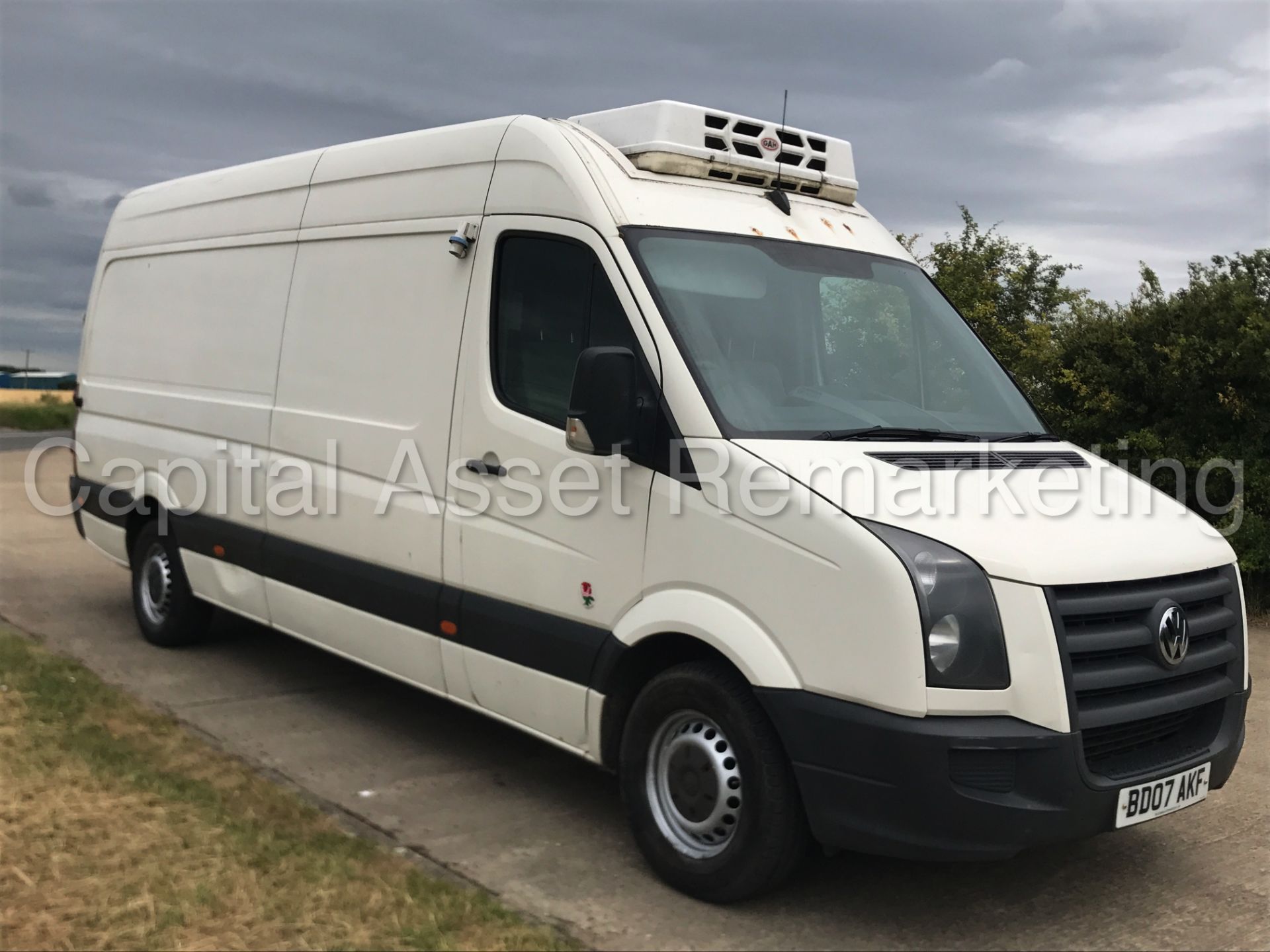 VOLKSWAGEN CRAFTER CR35 109 'LWB HI-ROOF' (2007) 'FRIDGE / FREEZER VAN' *OVER-NIGHT STANDBY* NO VAT