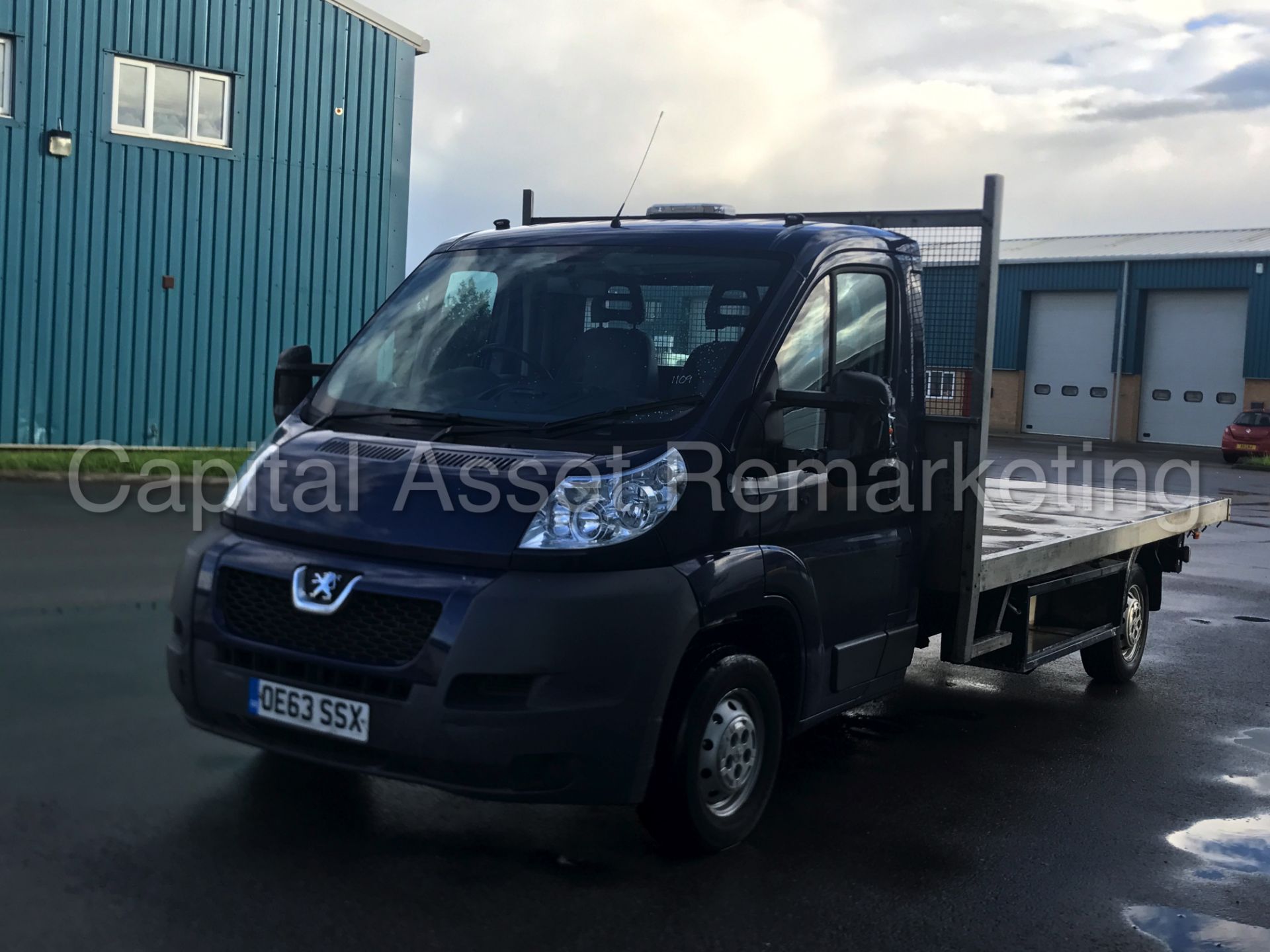 PEUGEOT BOXER 'L3 LWB - 13 FT FLATBED' (2014 MODEL) 2.2 HDI - 130 BHP - 6 SPEED' (1 COMPANY OWNER)