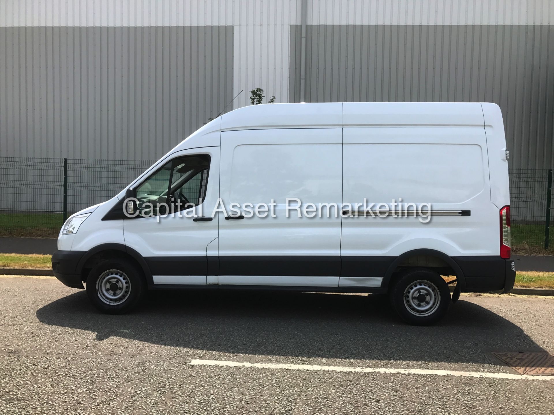 FORD TRANSIT T350L 2.2TDCI - LONG WHEEL BASE - 14 REG - ONLY 63K MILES - 1 OWNER - NEW SHAPE - LOOK! - Image 6 of 17