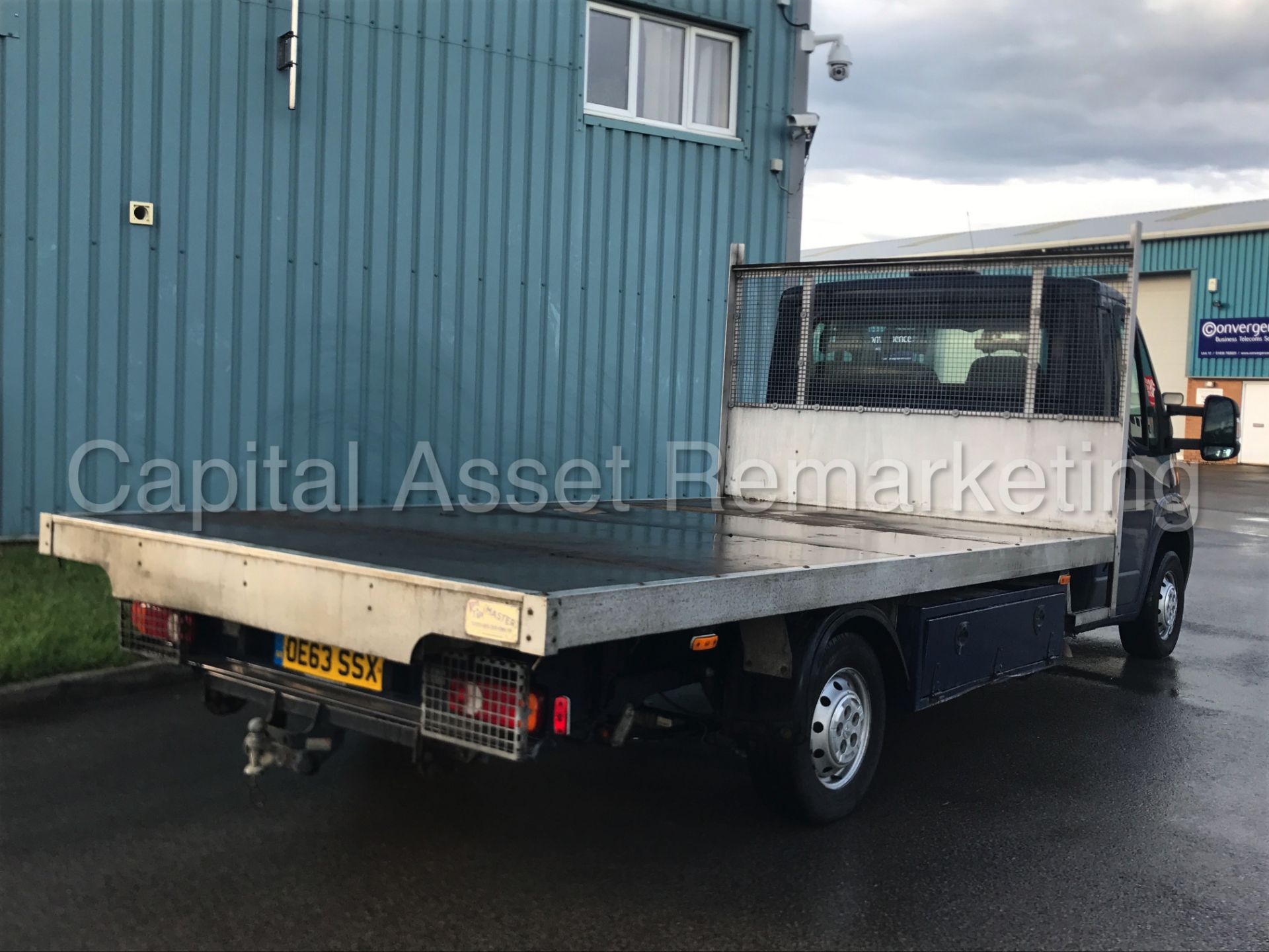 PEUGEOT BOXER 'L3 LWB - 13 FT FLATBED' (2014 MODEL) 2.2 HDI - 130 BHP - 6 SPEED' (1 COMPANY OWNER) - Image 6 of 21