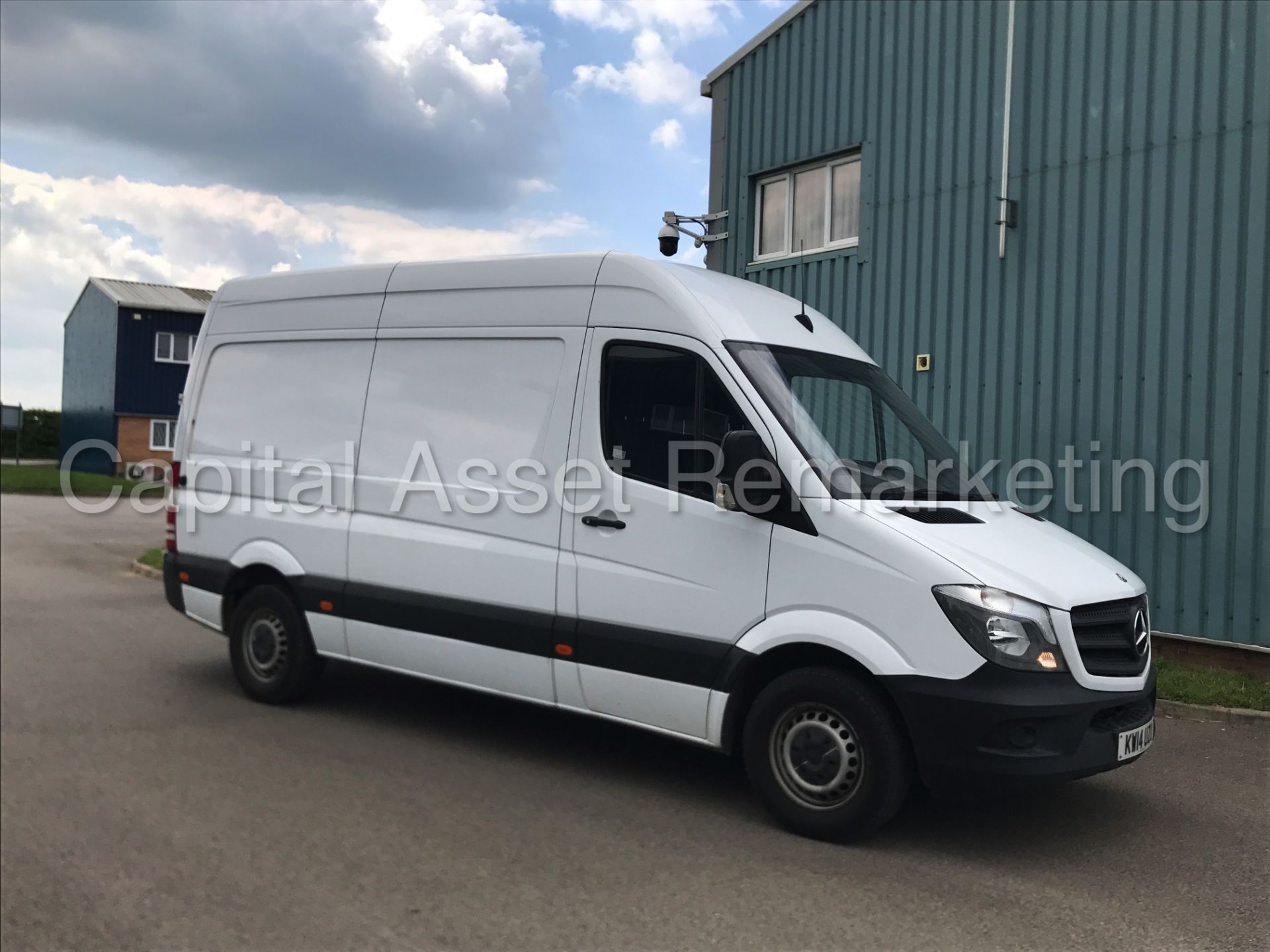 MERCEDES-BENZ SPRINTER 313 CDI 'MWB HI-ROOF' (2014) '130 BHP - 6 SPEED' (1 COMPANY OWNER FROM NEW) - Image 8 of 22