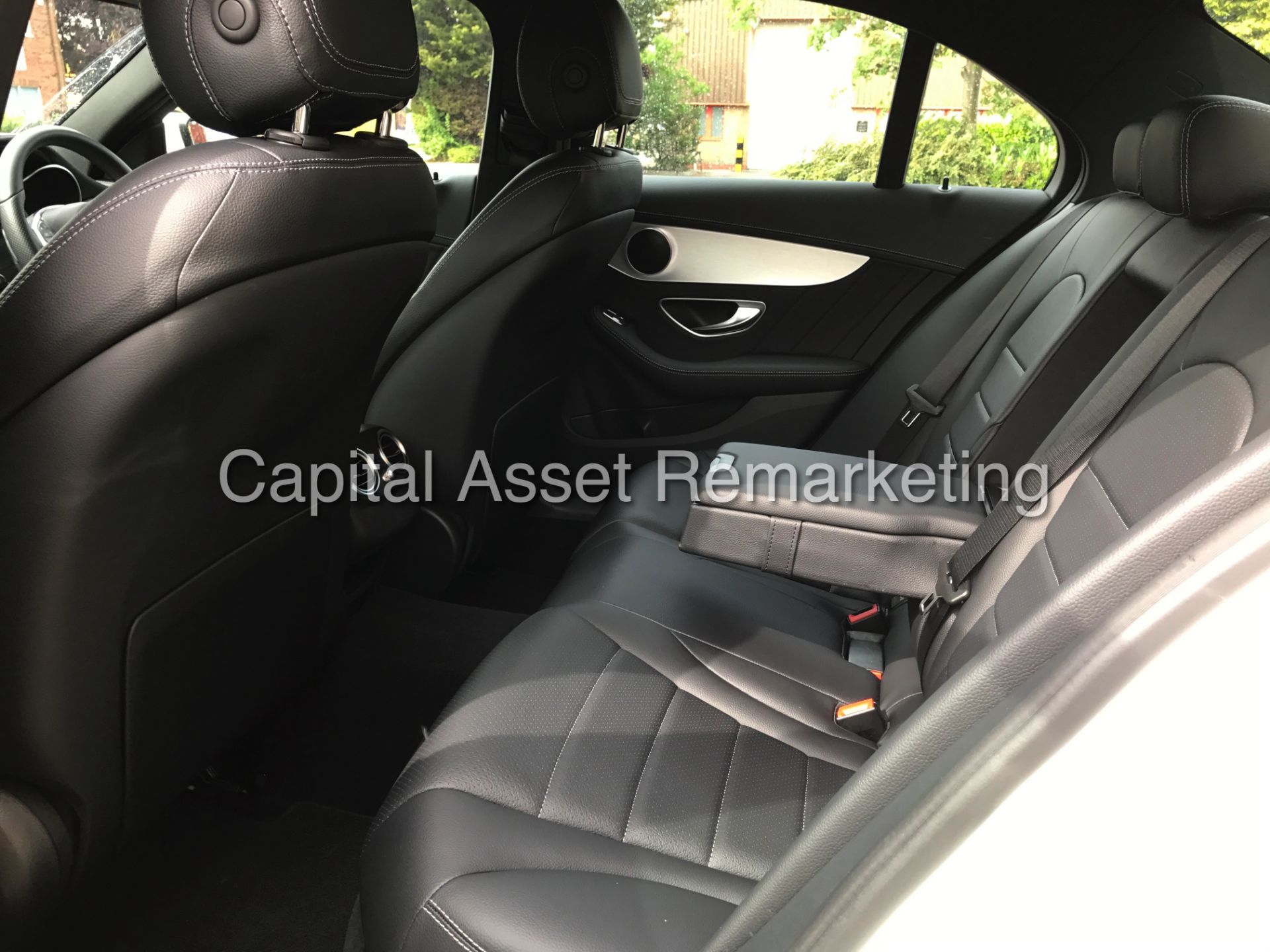 MERCEDES-BENZ C250d 'AMG LINE' (2015) '7G TRONIC - LEATHER - SAT NAV' *MASSIVE SPEC* (1 OWNER) - Bild 22 aus 22