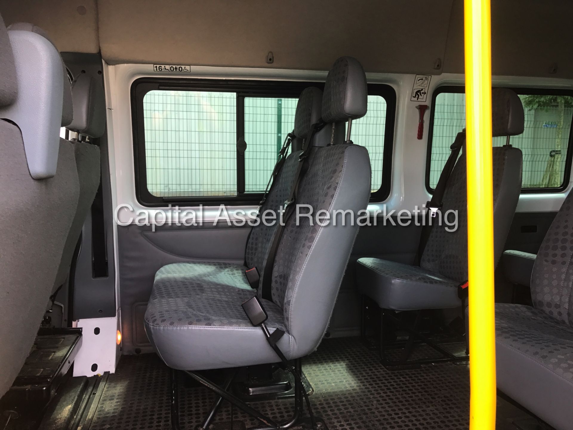 FORD TRANSIT T430 2.2TDCI - 17 SEATER MINIBUS / COACH - 12 REG - LOW MILES - 1 OWNER - ELEC PACK!!!! - Image 14 of 20