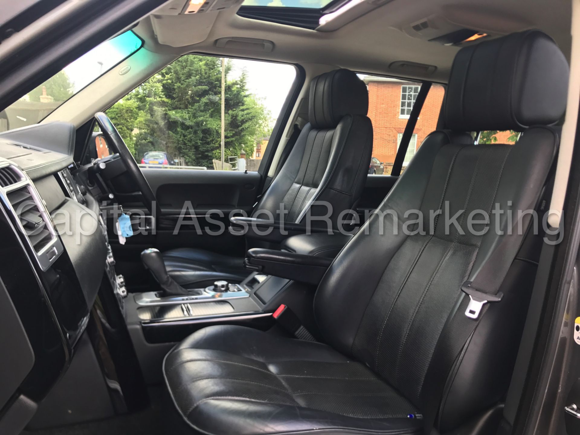 RANGE ROVER VOGUE SE 'TDV8' (2008) '3.6 TDV8 - AUTO - LEATHER - SAT NAV - DVD' *HUGE SPEC* (NO VAT) - Image 15 of 41