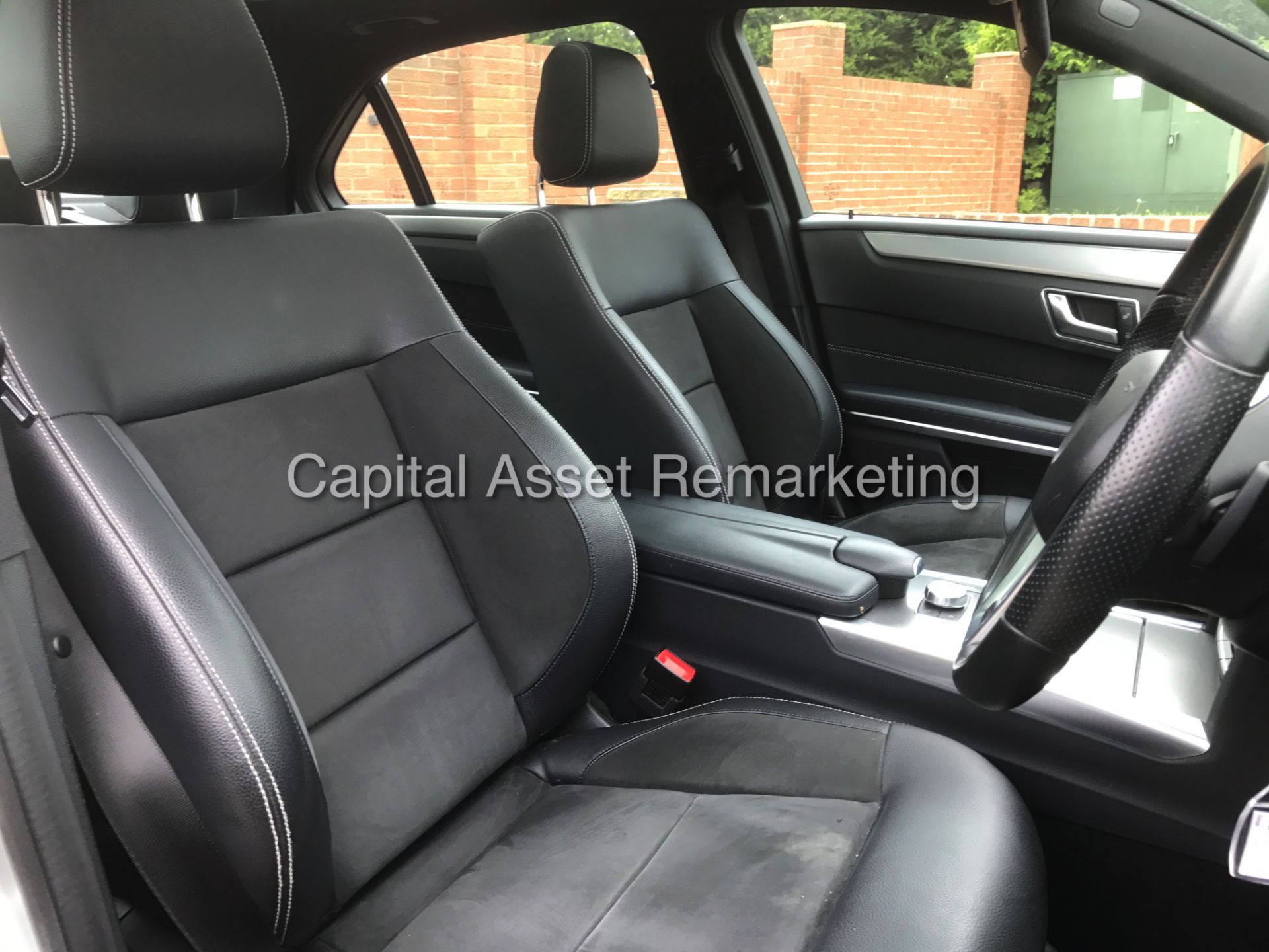 MERCEDES E220CDI "AMG SPORT EDITION" 7G AUTO (2015 MODEL) PAN ROOF - SAT NAV - LEATHER- FULLY LOADED - Image 14 of 28