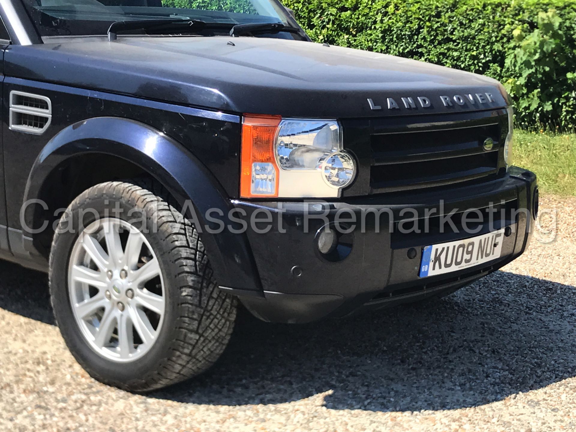 LAND ROVER DISCOVERY 3 'SE' (2009) '2.7 TDV6 - AUTO - LEATHER - SAT NAV - 7 SEATER' (NO VAT) - Image 11 of 31