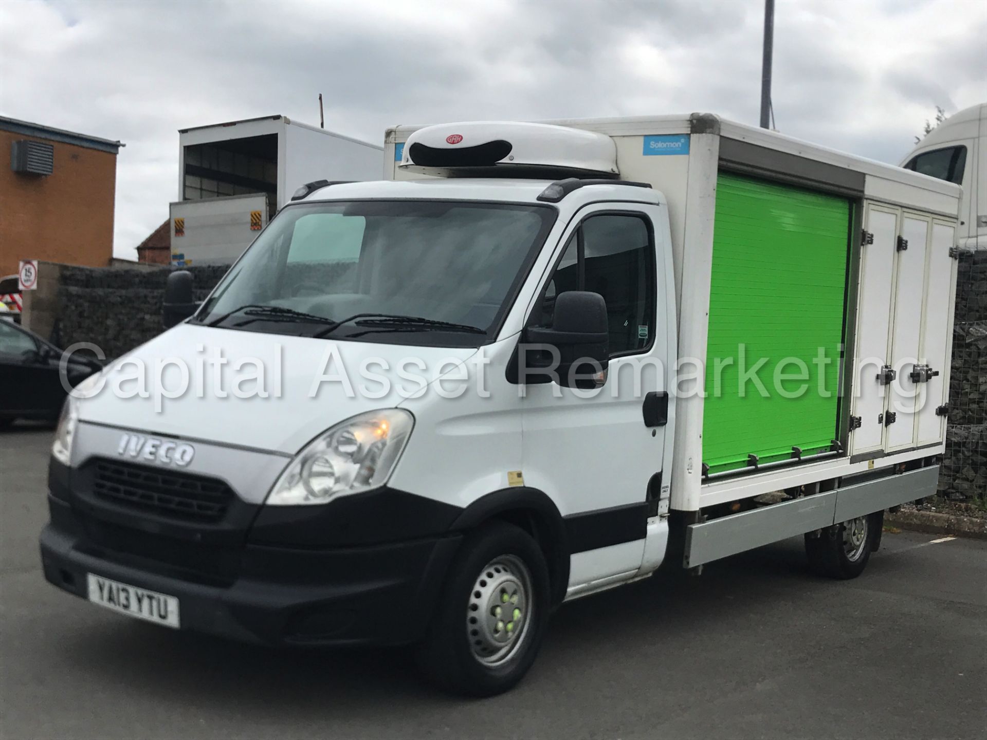 (On Sale) IVECO DAILY 35S11 'LWB - FRIDGE / FREEZER BOX' (2013) '2.3 DIESEL' **OVER NIGHT STANDBY**